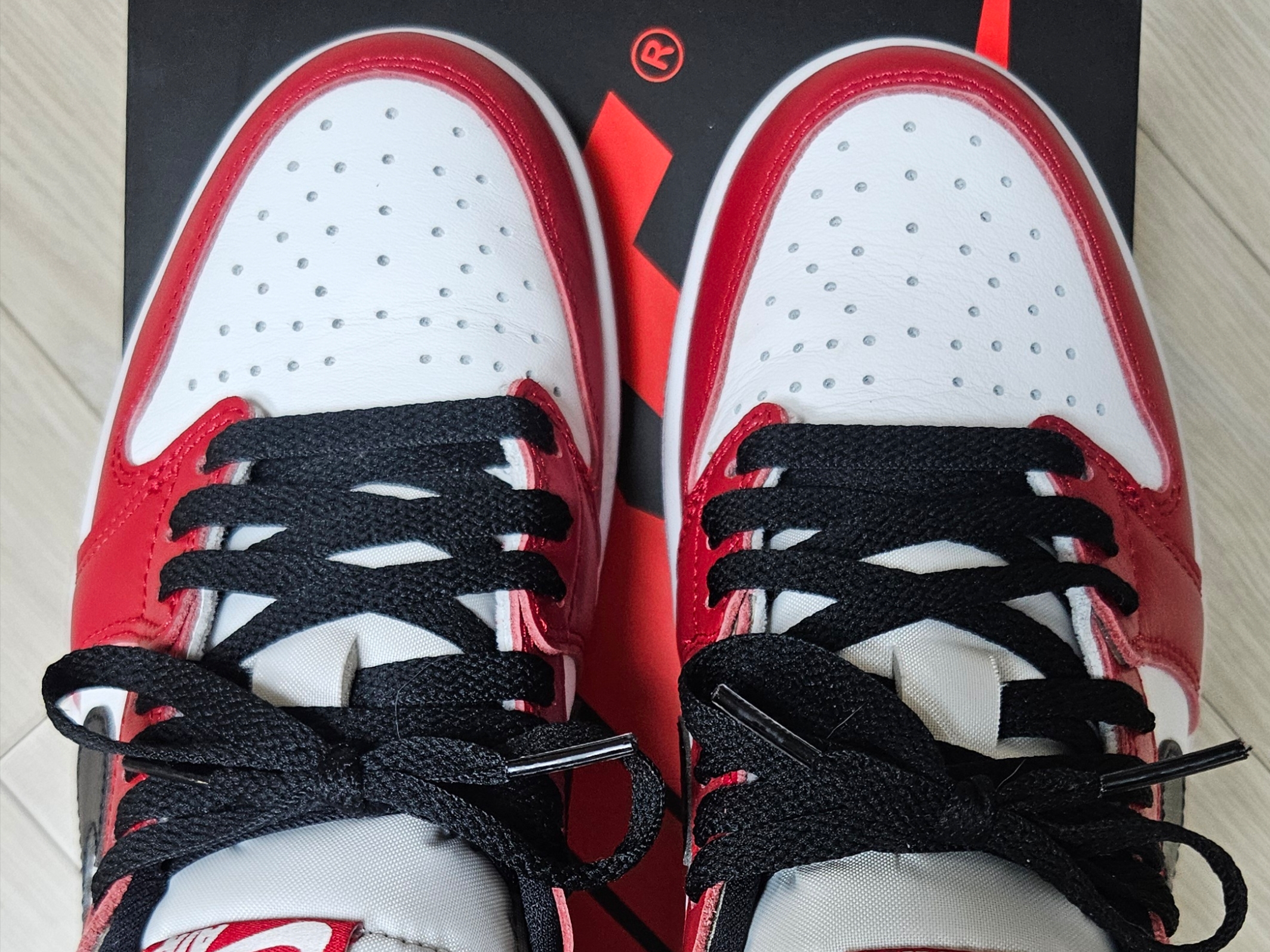 Jordan 1 Retro Low OG Chicago 착용 스타일 - 2