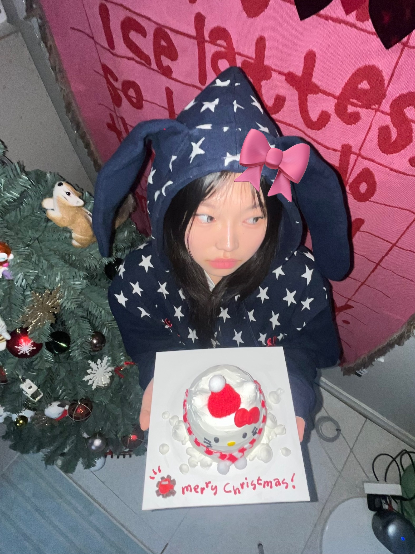 Yegg Star Brnny Hoodie Navy, Yegg Star Pants Navy 착용 스타일 - 1