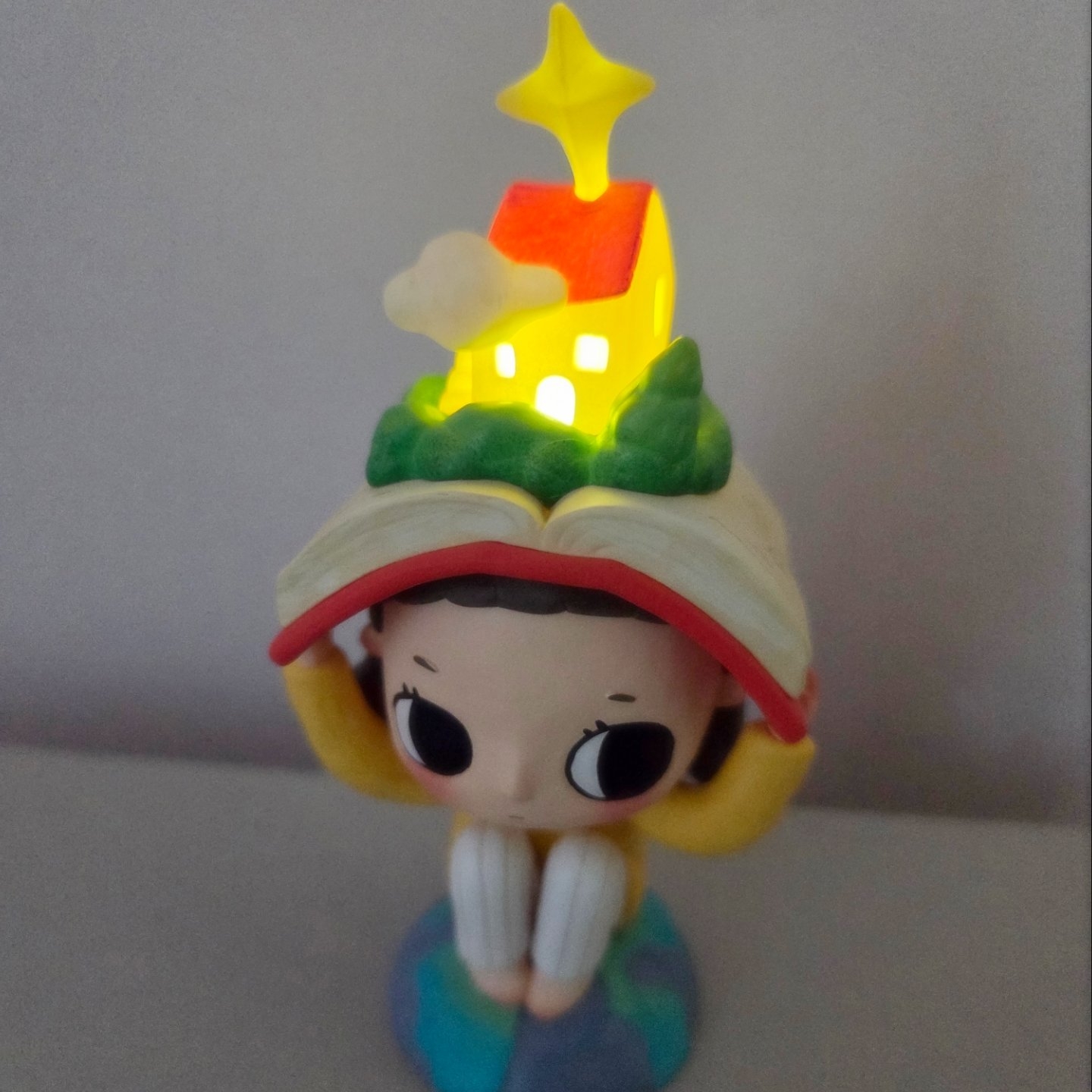Pop Mart Nyota We Are All Stars Series Figures Sealed Case (1 Blind Box) 착용 스타일 - 3