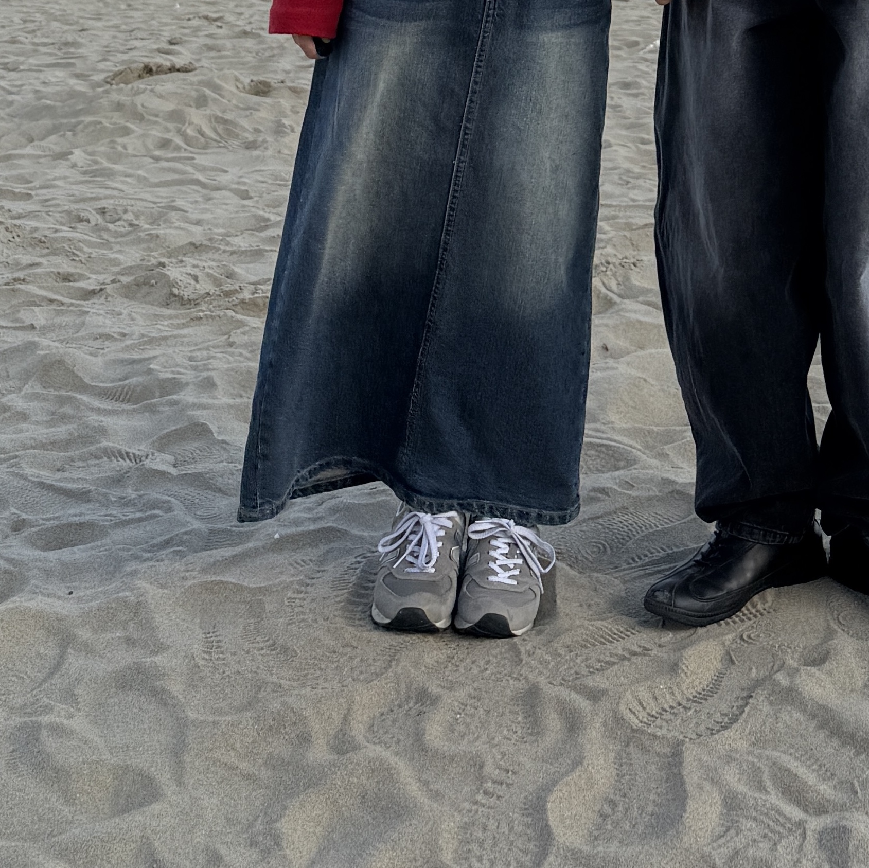(W) New Balance 574 Worn By Anyone Grey - B Standard 착용 스타일