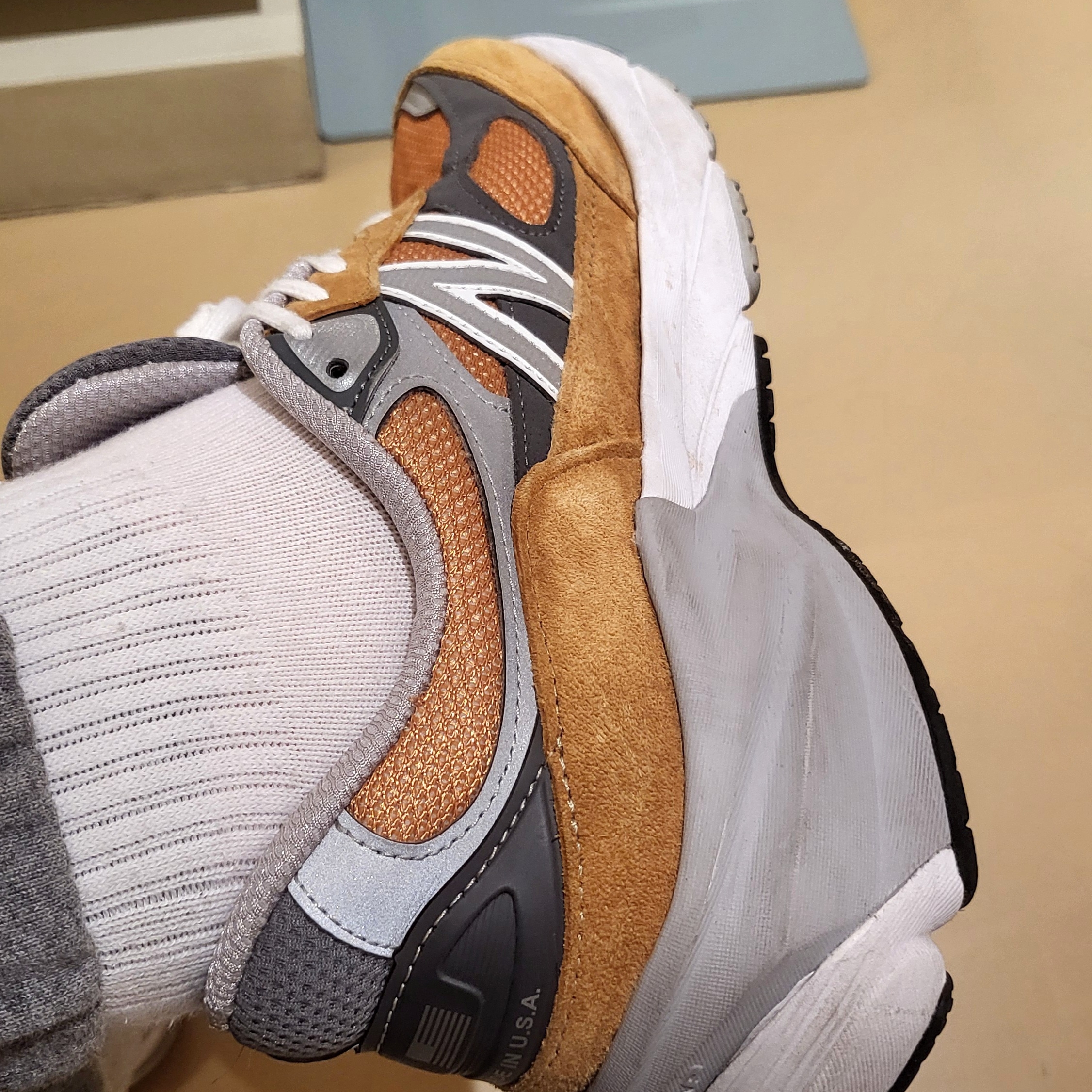 New Balance 990v6 Made in USA Workwear Grey 착용 스타일