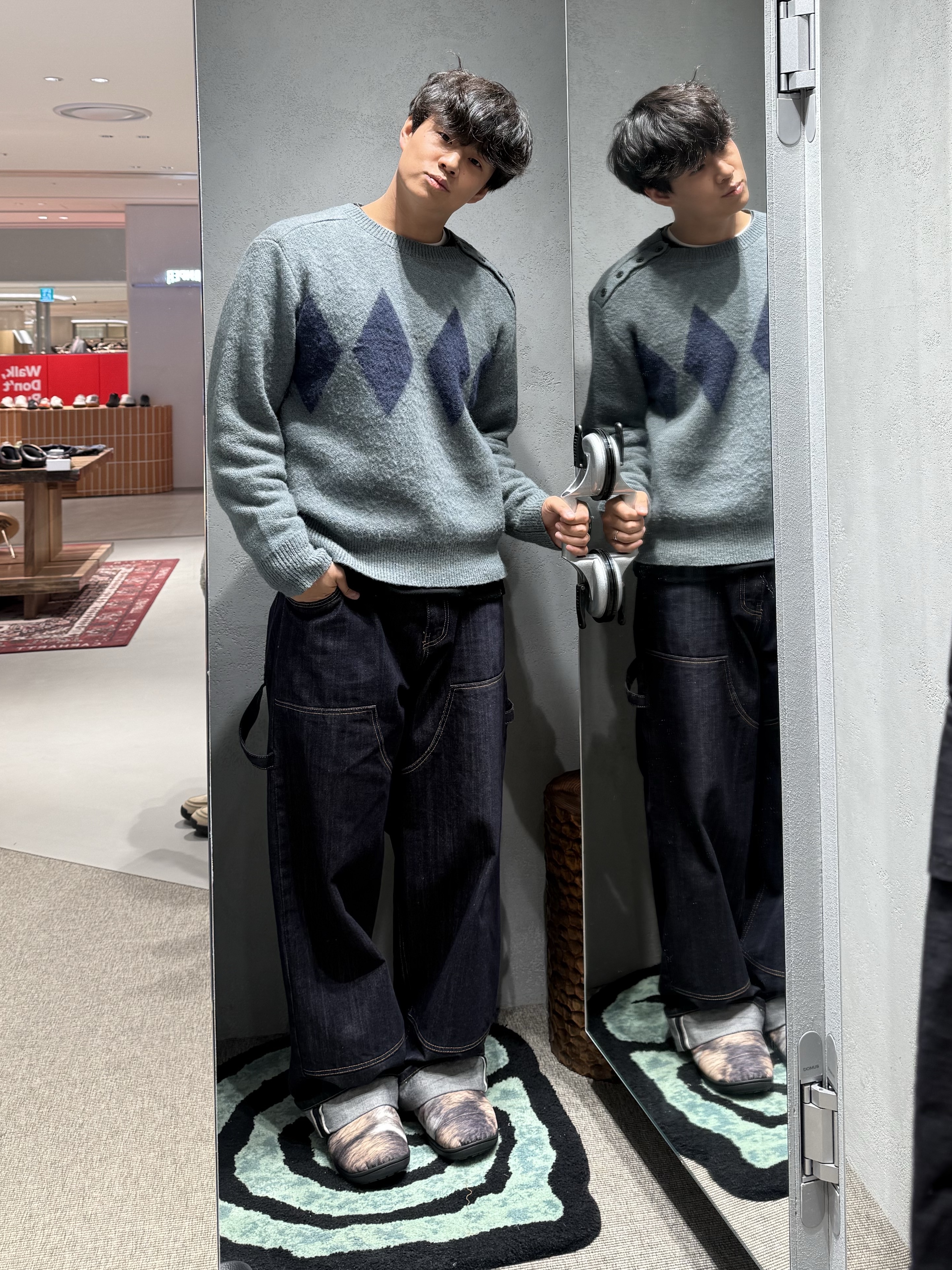 Subu Winter Sandal Dots Kaleidoscope 착용 스타일 - 1