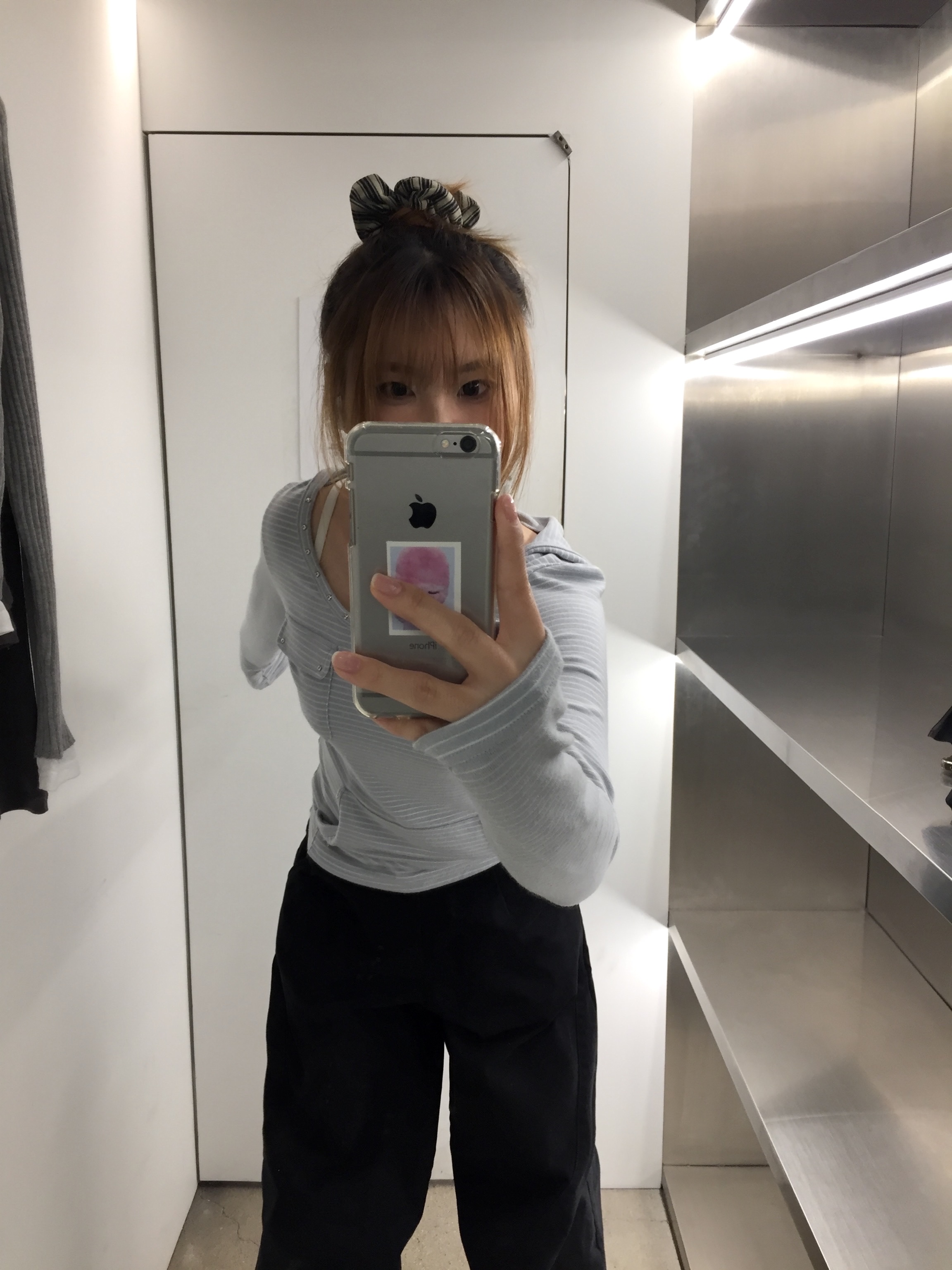 DANDEL Spiral Star Balloon Pants Black, [KREAM 단독] Mizuno Wave Prophecy LS Odyssey Gray Black Metallic Gray 착용 스타일 - 4