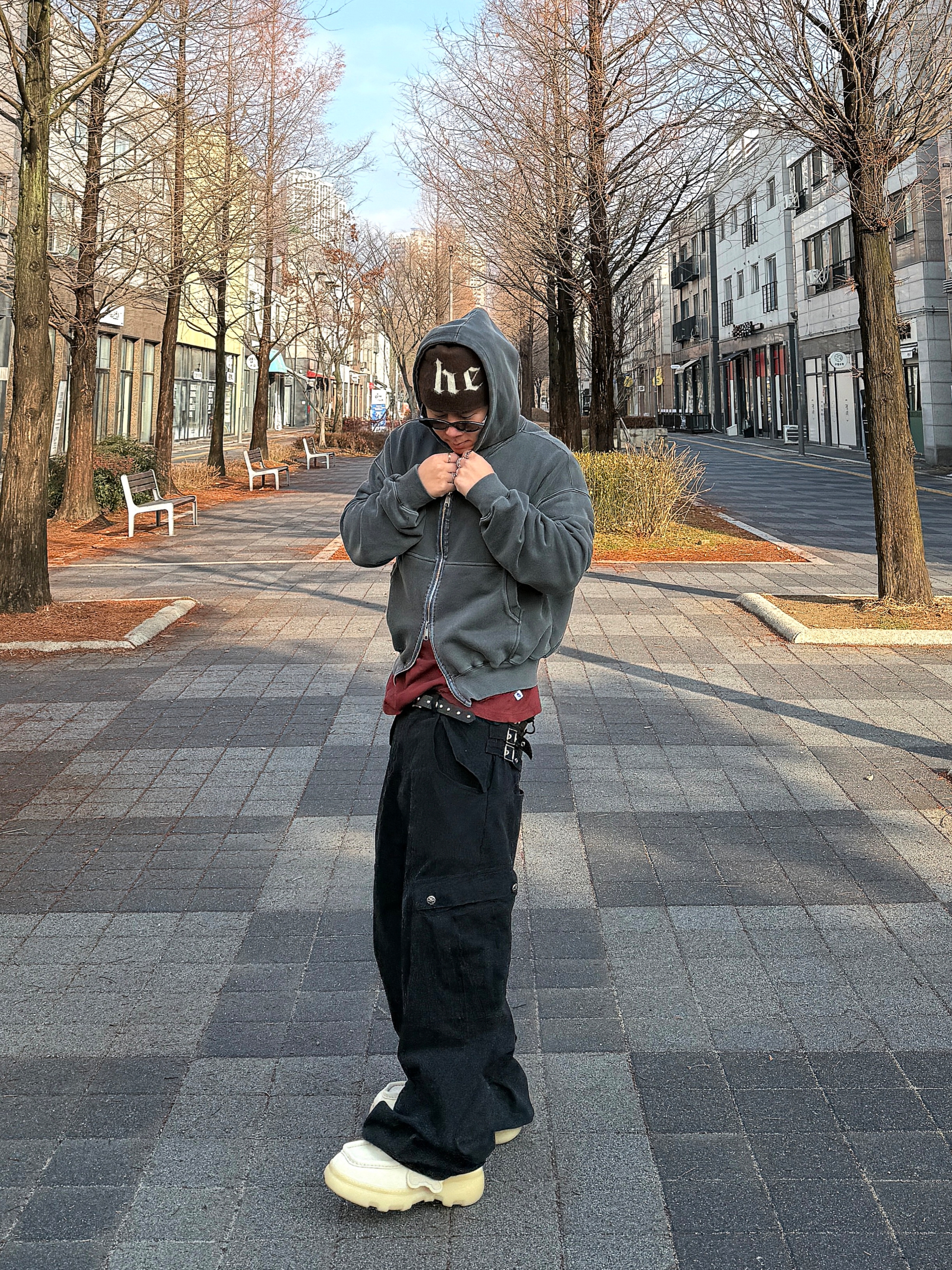 Aoiro x Pog Service Hikari M65 Curved Pants Vintage Black, Burberry Suede Creeper Mid Shoes Clay 착용 스타일 - 7