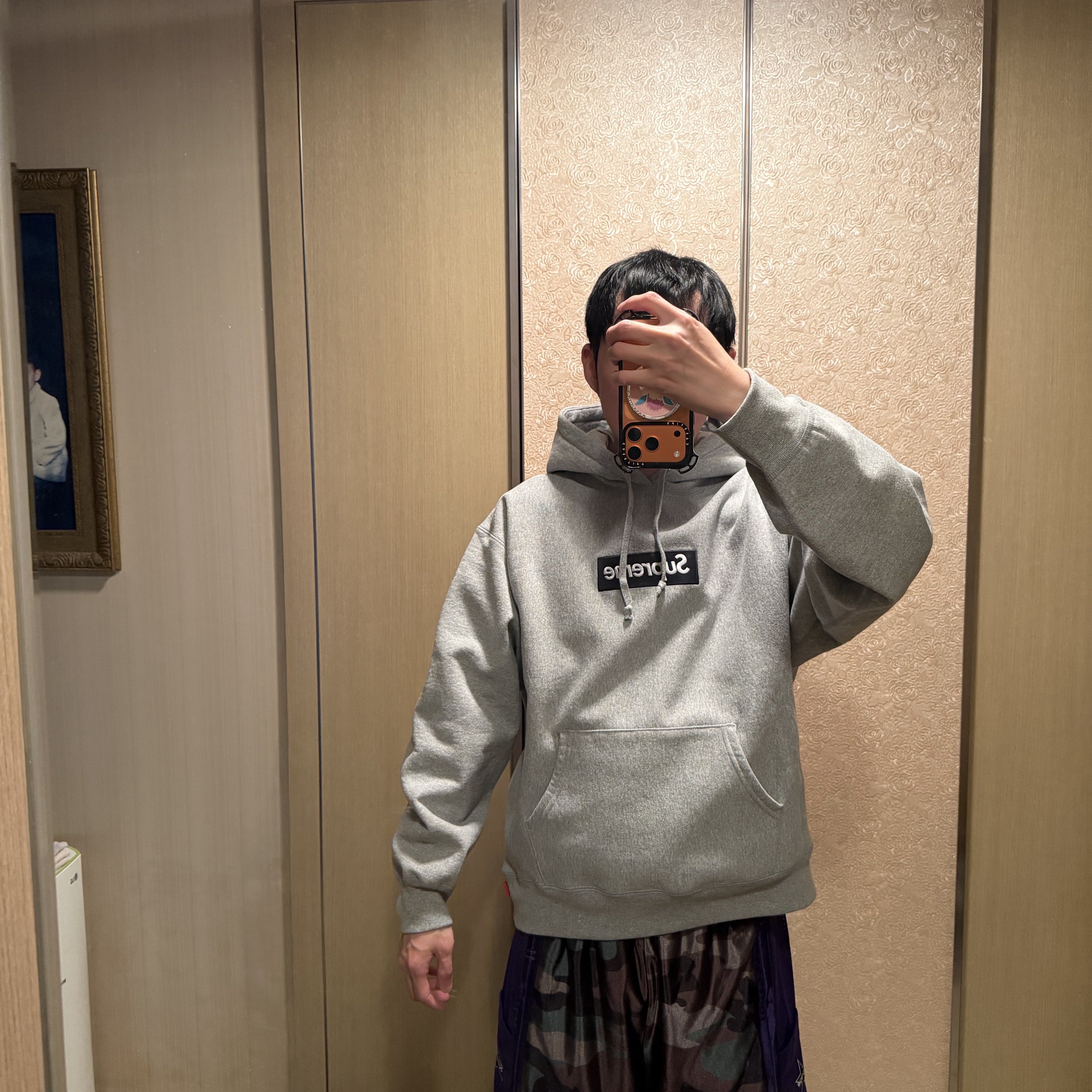 Supreme Box Logo Hooded Sweatshirt Heather Grey - 24FW, Supreme Box Logo Hooded Sweatshirt Heather Grey - 25FW 착용 스타일 - 7