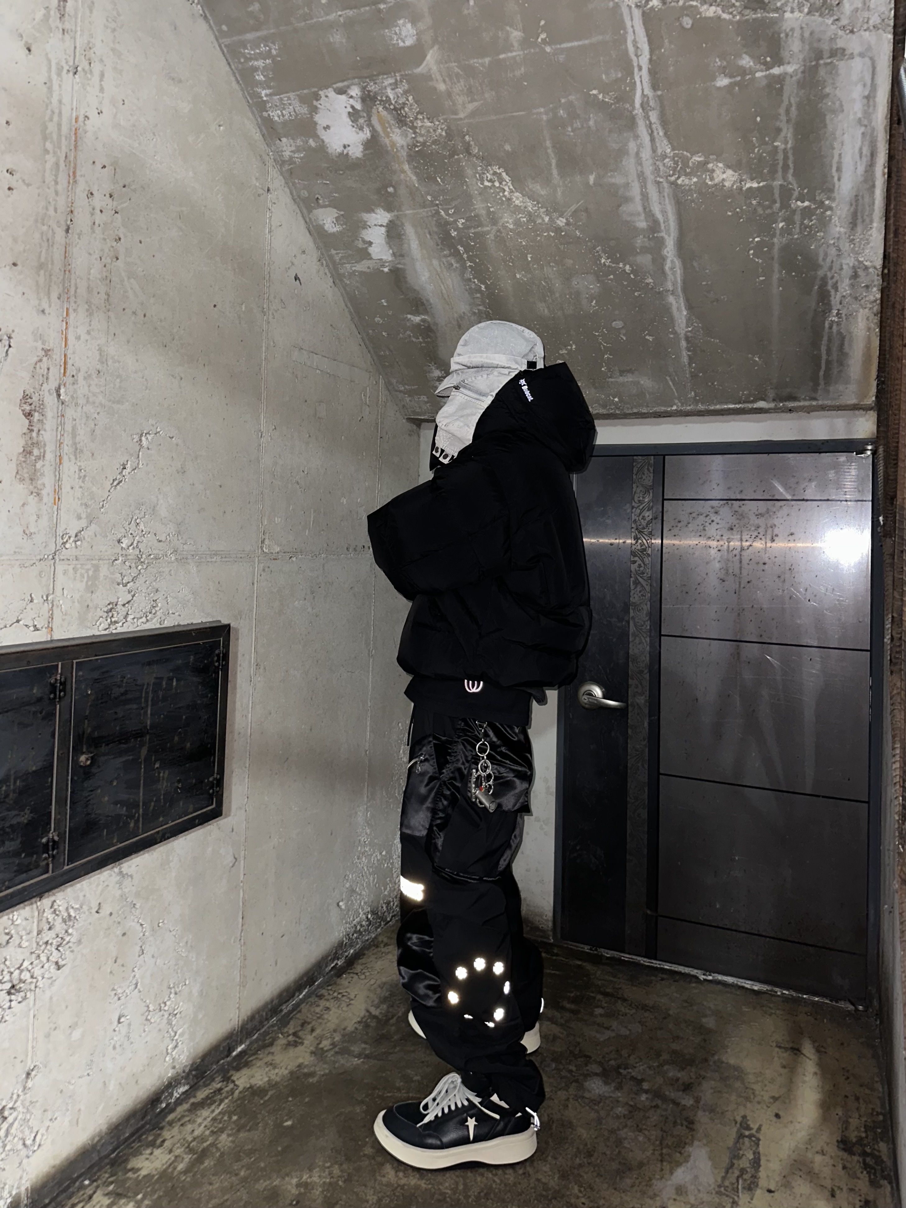 Stussy Leather Bike Gloves Black White, Wapworks Protective Shell 3-Layer Pants 착용 스타일 - 3