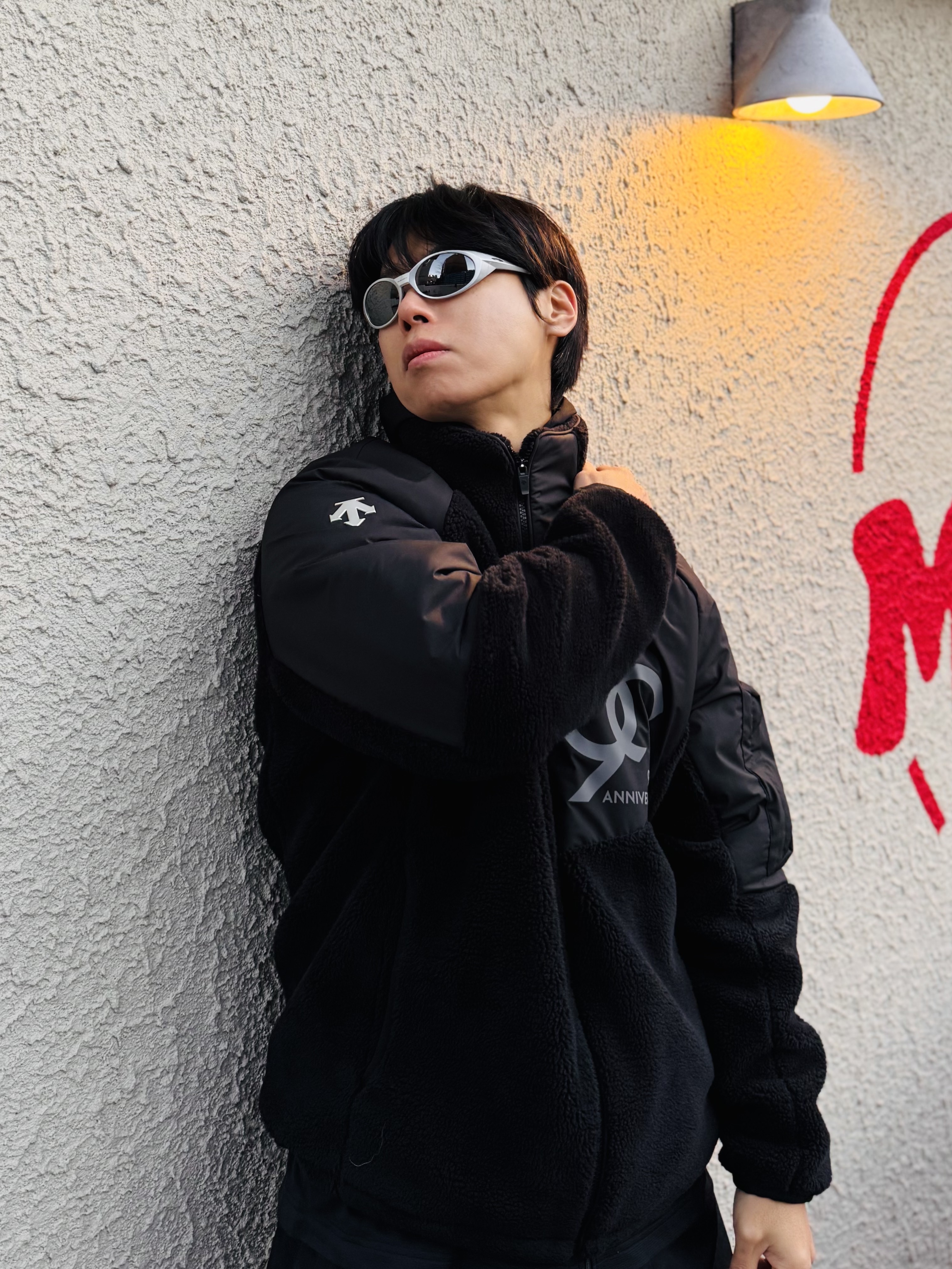 Oakley Eye Jacket Redux Silver Frame Prizm Black Polarized Lenses High Bridge Fit, Nonnod Track Pants Black 착용 스타일 - 1