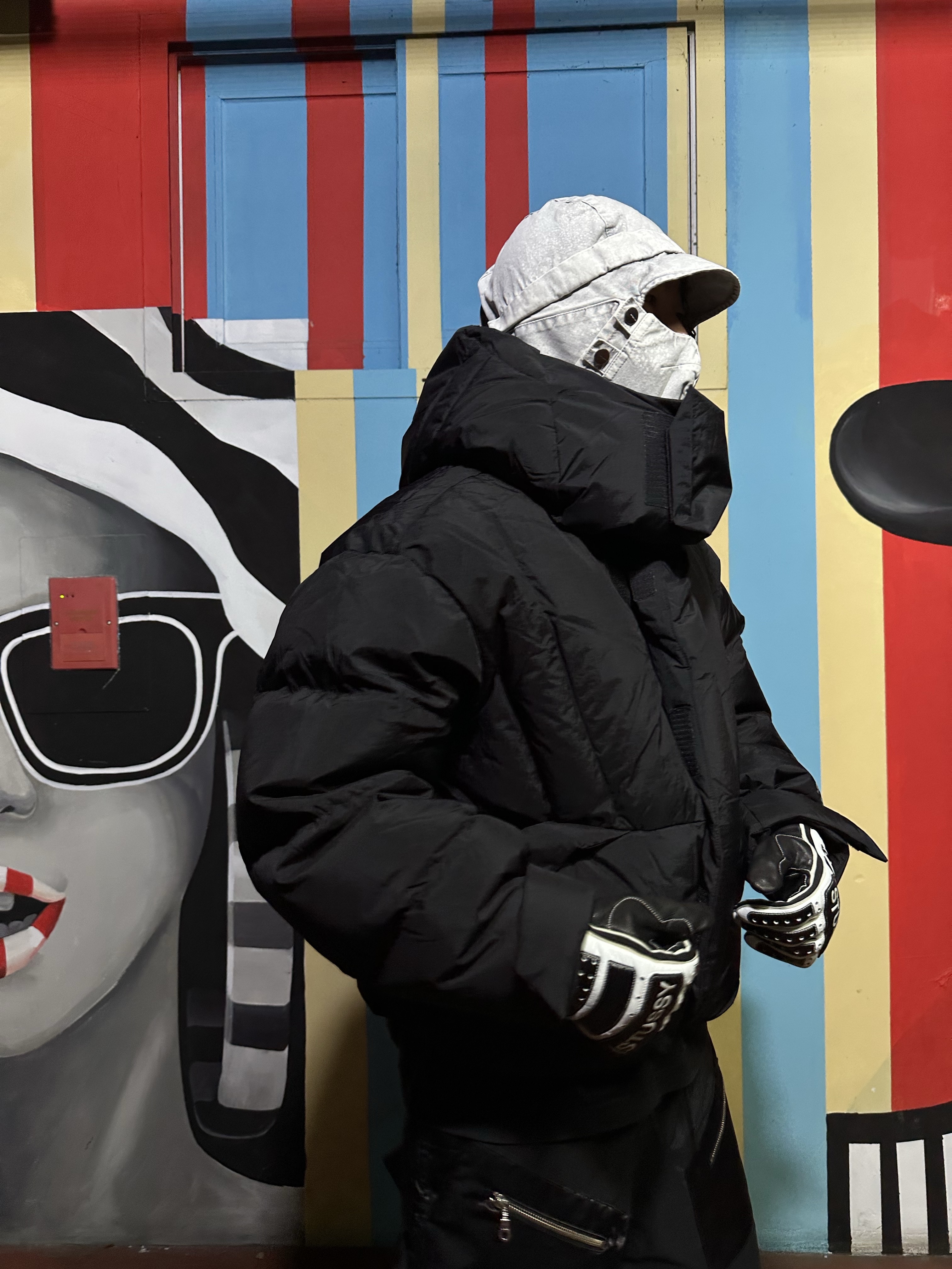 Stussy Leather Bike Gloves Black White, Wapworks Protective Shell 3-Layer Pants 착용 스타일 - 1