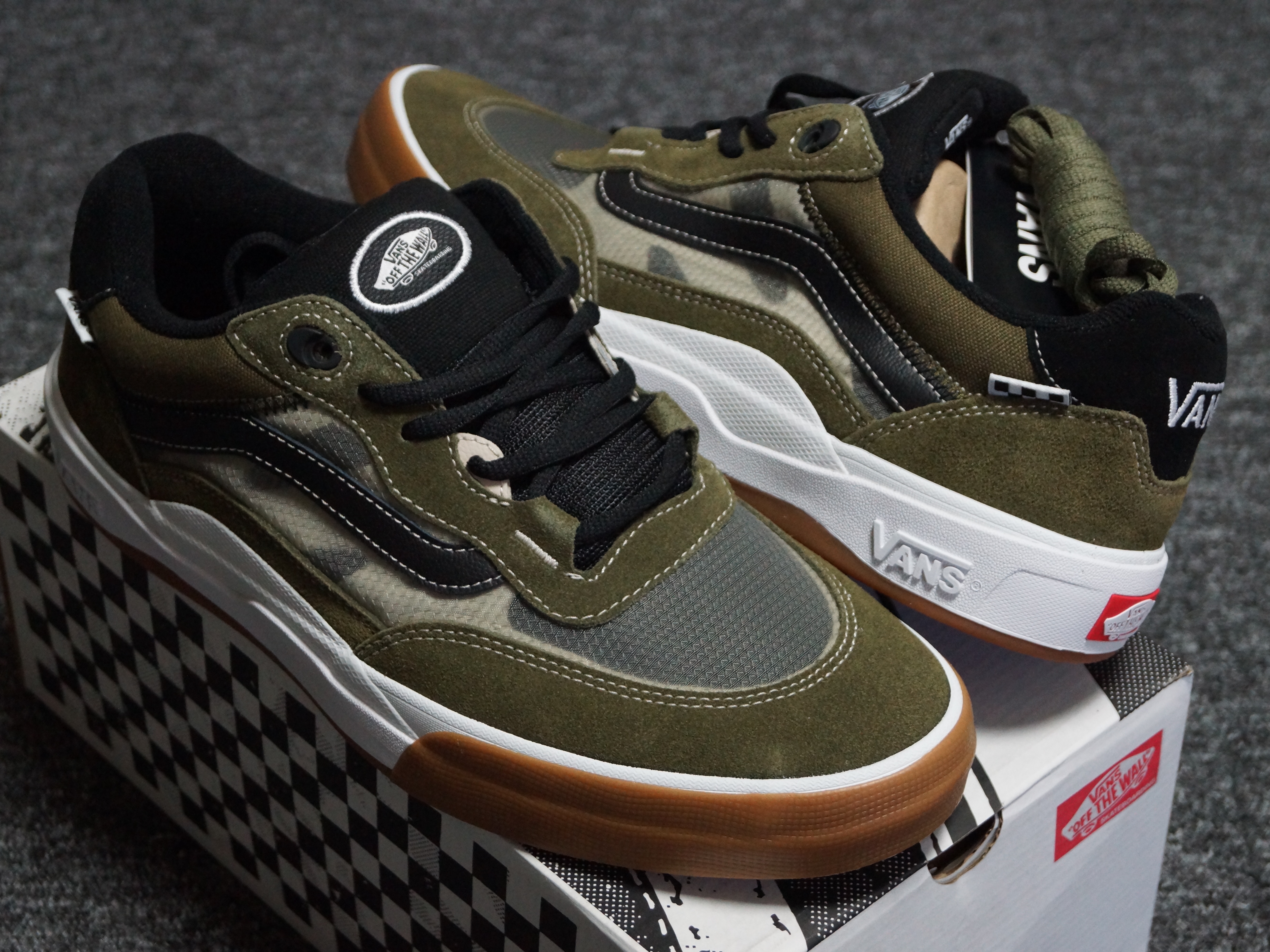 Vans Wayvee Green 착용 스타일