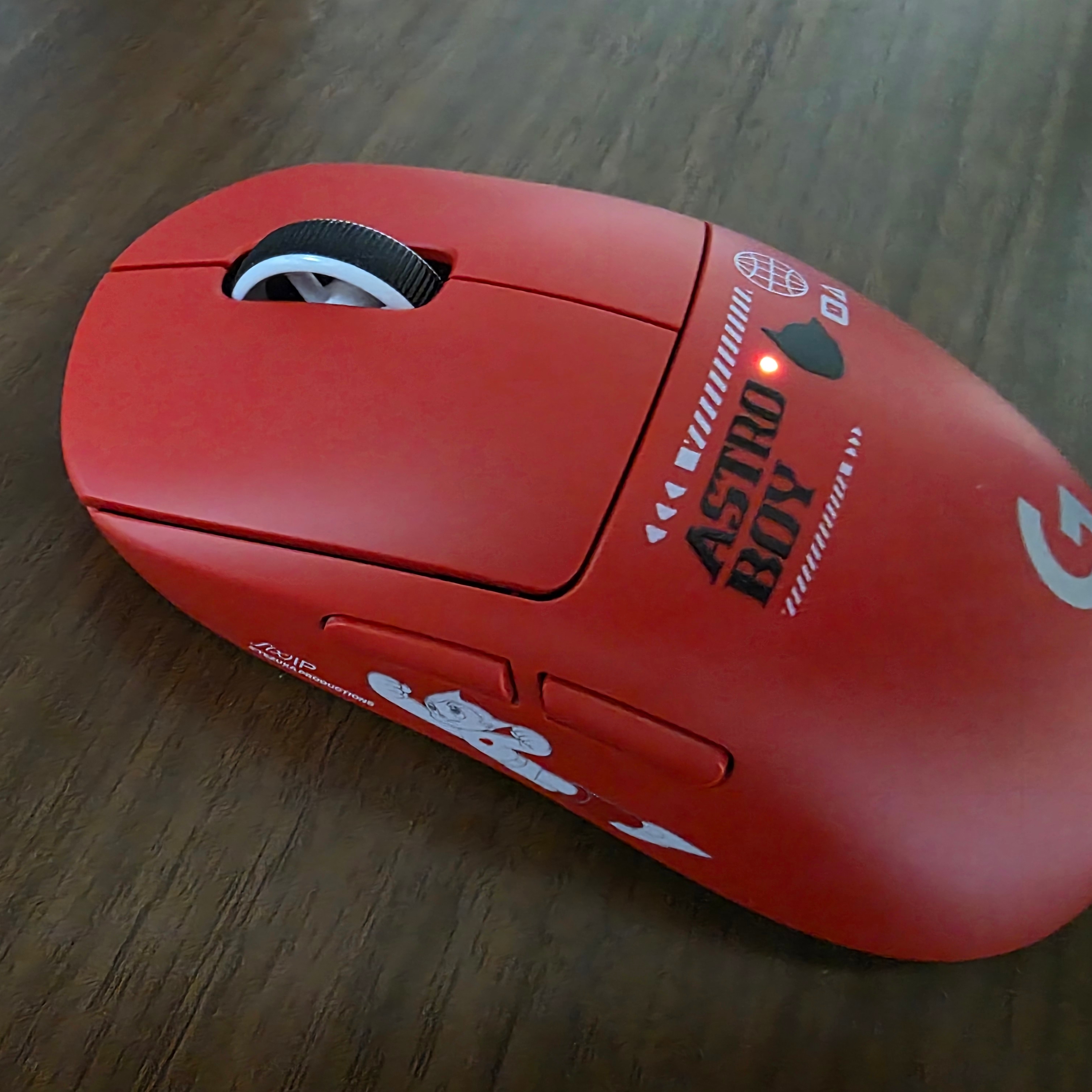[KREAM 단독] LogitechG PRO X SUPERLIGHT 2 SE WHITE ASTRO BOY MOUSE EDITION 착용 스타일 - 2