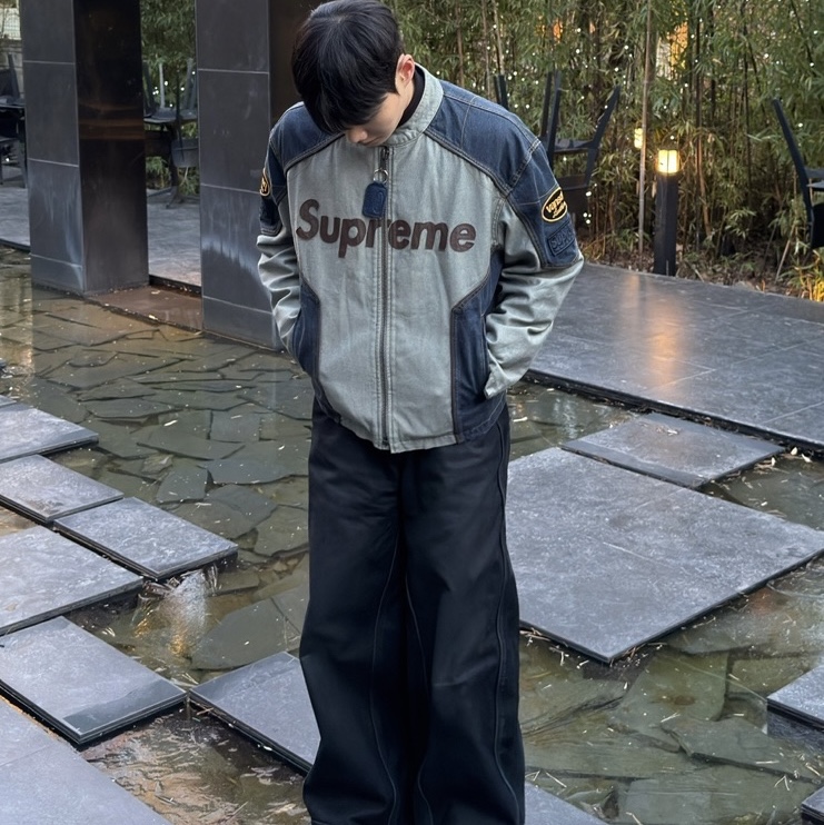 Supreme x Vanson Leathers Cordura Cotton Jacket Denim - 25SS, Balenciaga 3XL Sneakers Grey White Red 착용 스타일