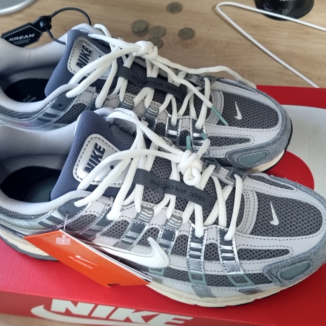Nike P-6000 Flat Pewter Light Iron Ore 착용 스타일