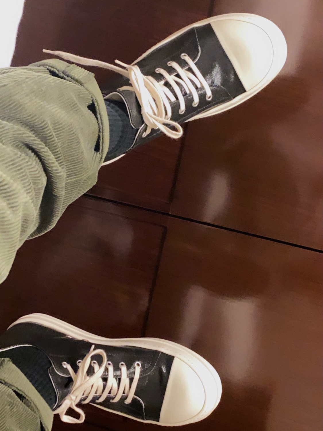 Rick Owens Low Sneakers Scarpe In Pelle Black Milk 착용 스타일