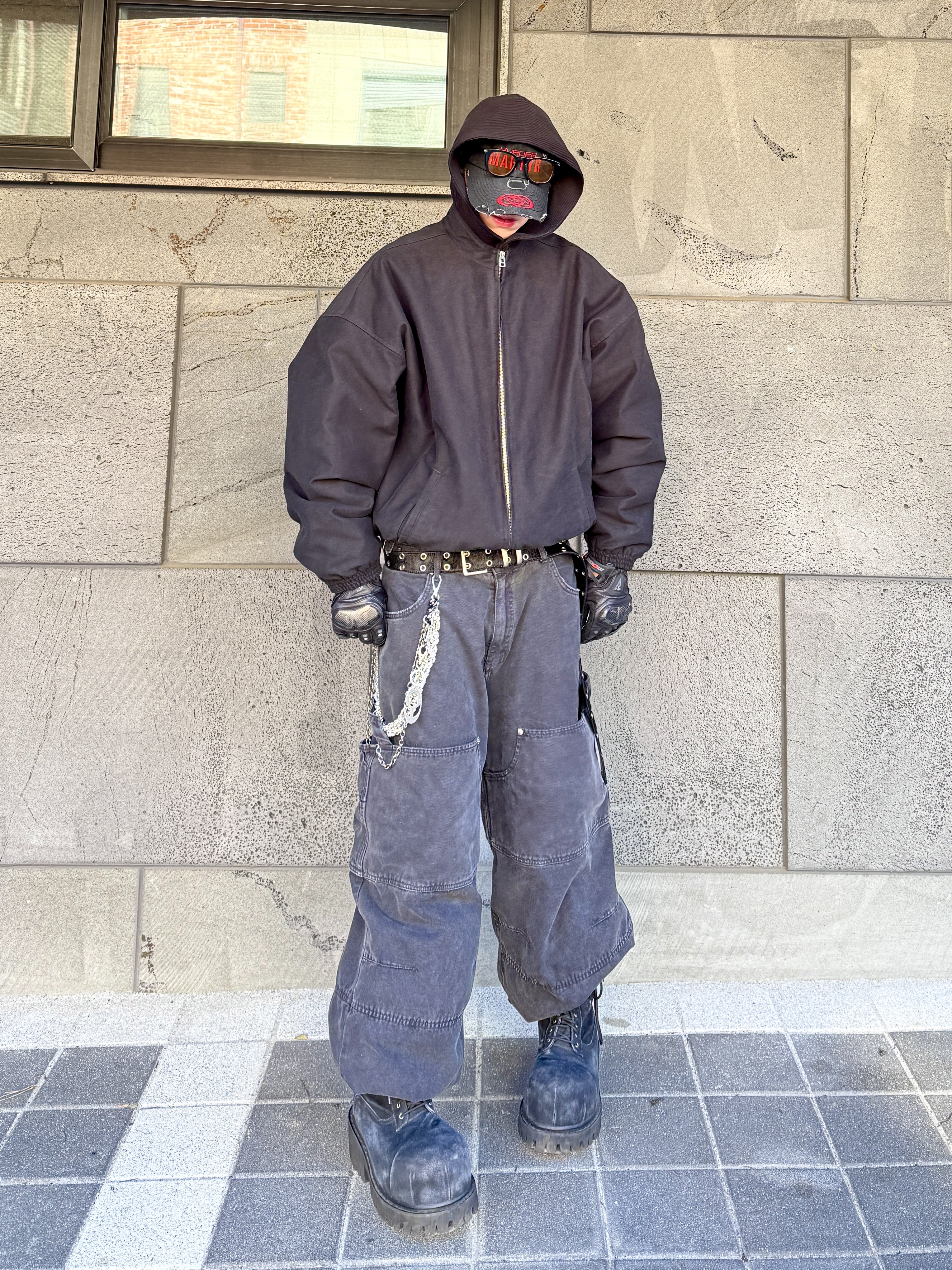 Nonnod Moleskine Bomber Jacket Matt Black, Nonnod Double knee cover pants Vintage black 착용 스타일 - 5