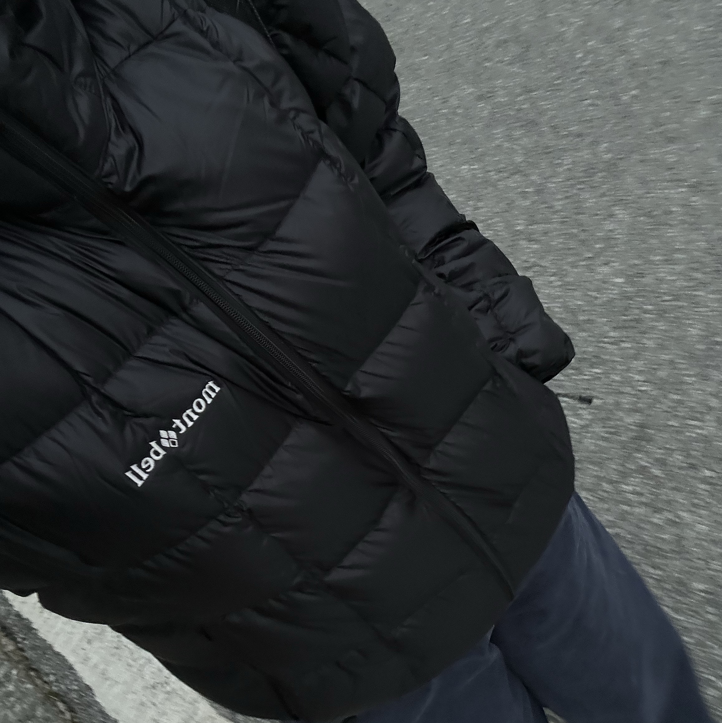 Montbell Superior Down Parka Black 착용 스타일