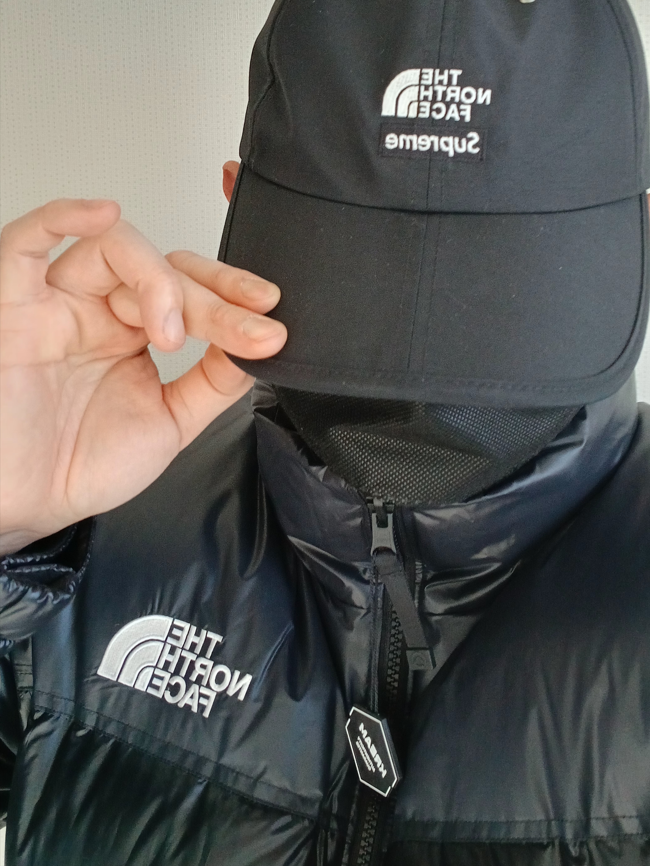 Supreme x The North Face Split 6-Panel Black - 24SS, The North Face Quantum Nuptse RDS Jacket Black 착용 스타일 - 4