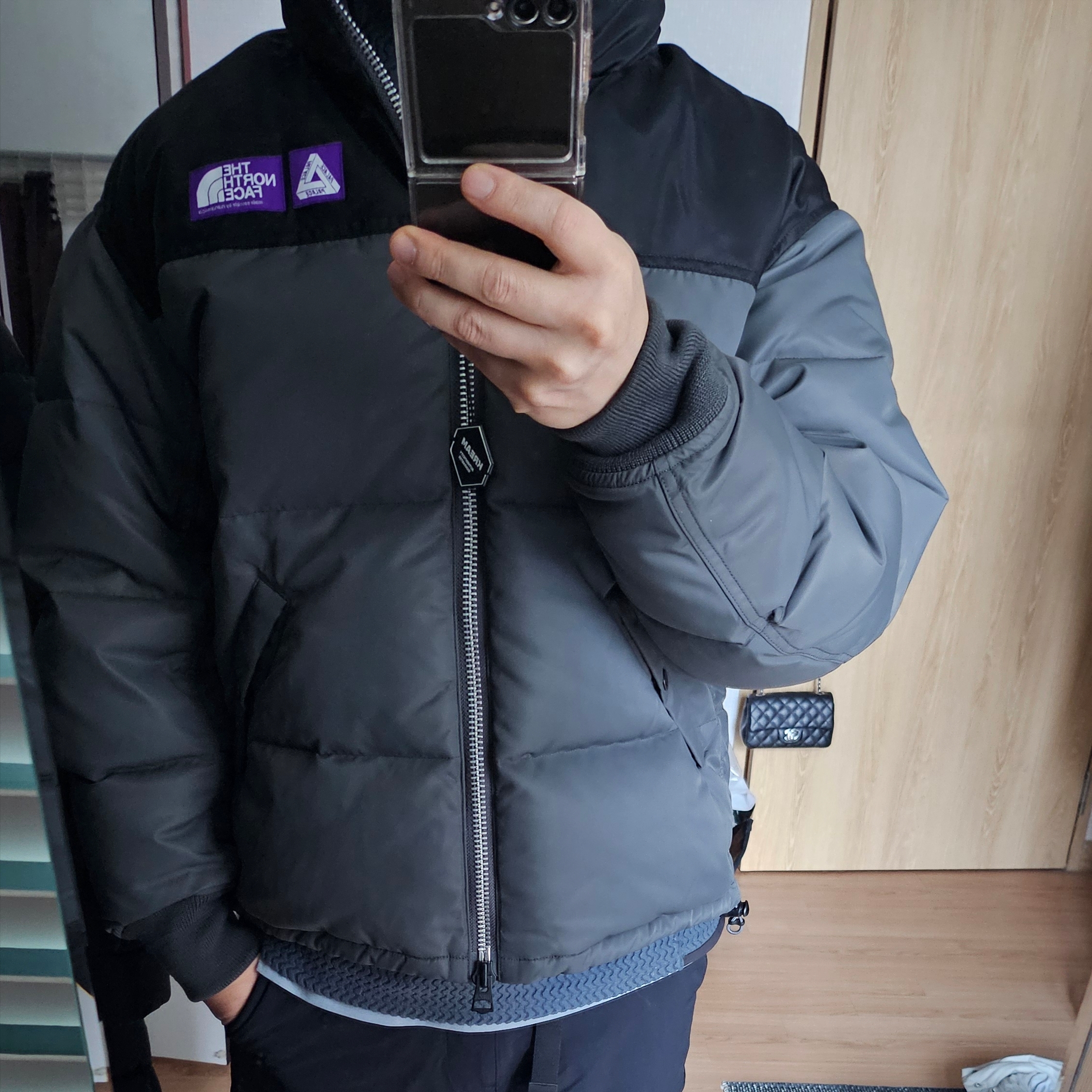 Palace x The North Face Purple Label Windstopper Field Down Jacket Asphalt Gray - 25FW 착용 스타일 - 1