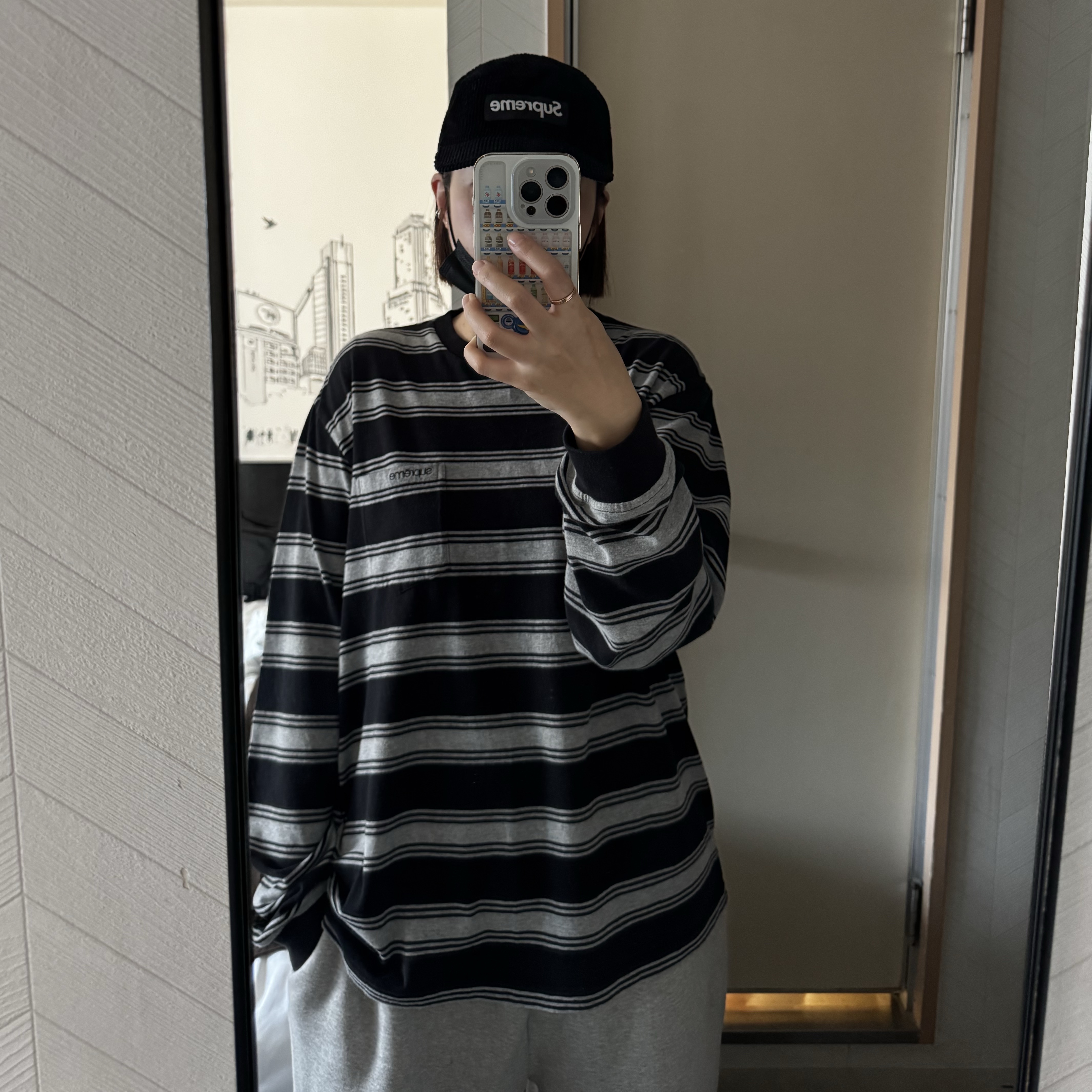 Supreme Corduroy Camp Cap Black - 23FW, Supreme Stripe Pocket L/S Top Black - 25FW 착용 스타일
