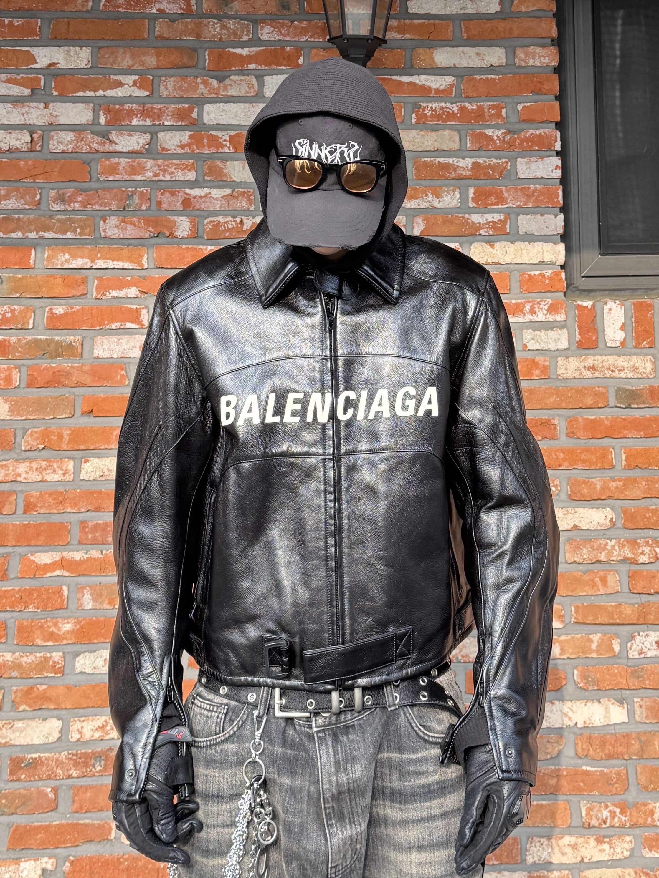 Balenciaga Stomper Bootie Black, Kamien x MJD Double Hole Belt Black Shearling Calfskin 착용 스타일 - 4