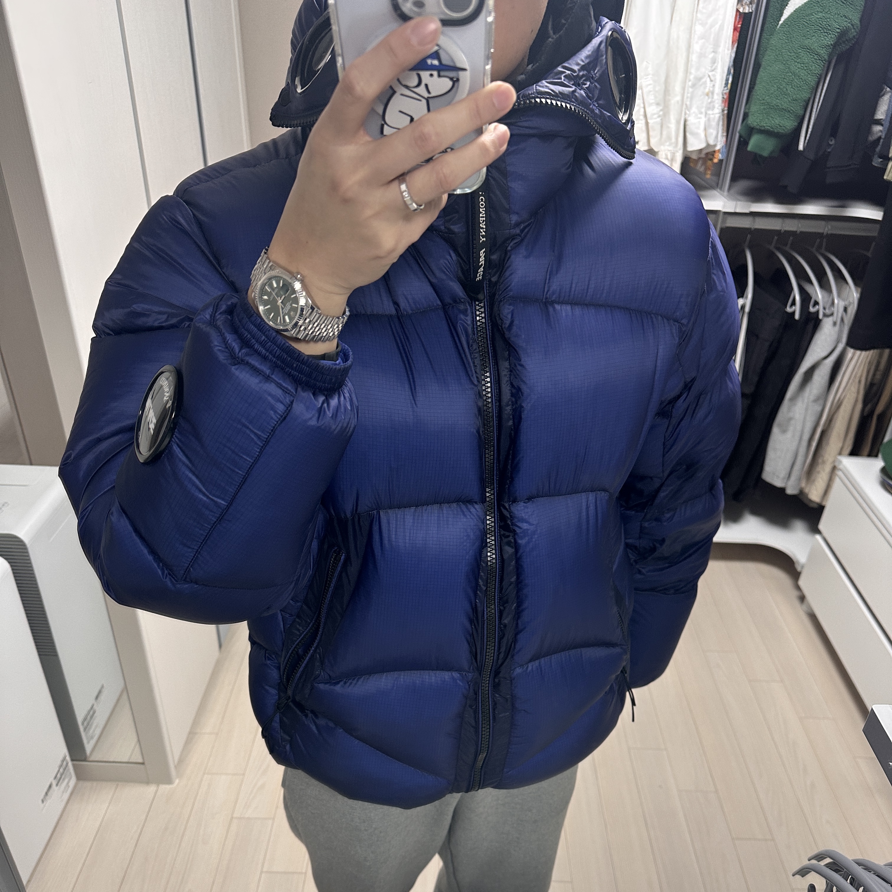 Palace x C.P. Company DD Shell Ripstop Explorer Jacket Mazarine Blue - 23FW, Rolex Datejust 36mm 126234 Mint Green Jubilee 착용 스타일