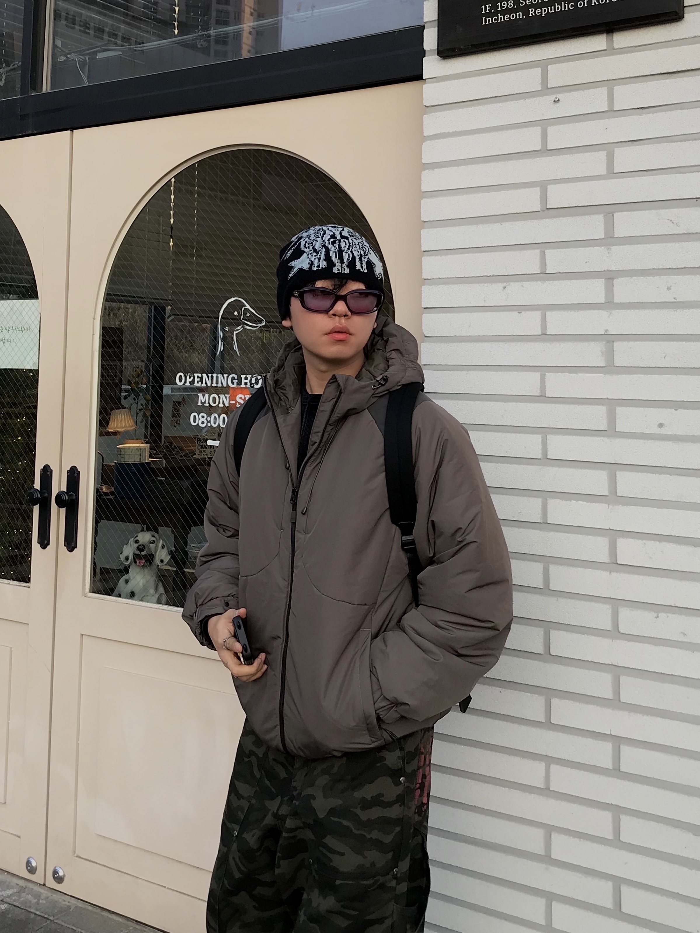 SOULESURES BOLD BELUGA Espresso Brown 착용 스타일 - 5