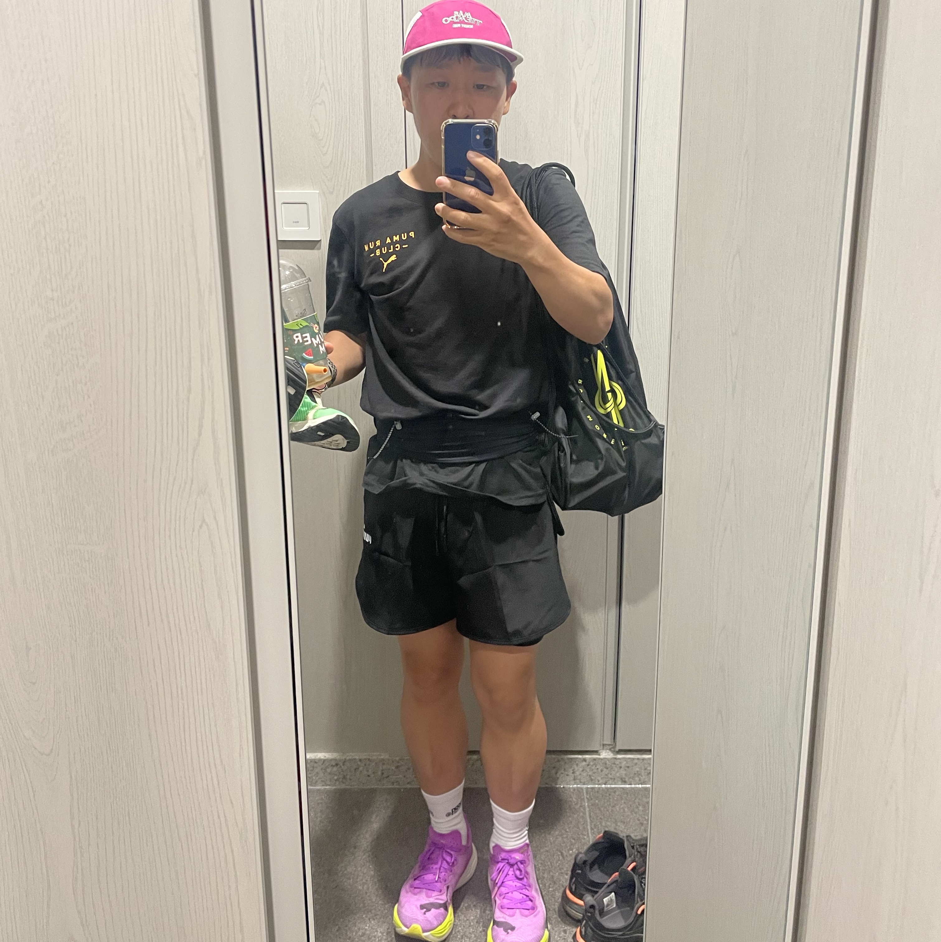 (W) Puma Deviate Nitro Elite 3 Pure Magenta Yellow Alert 착용 스타일