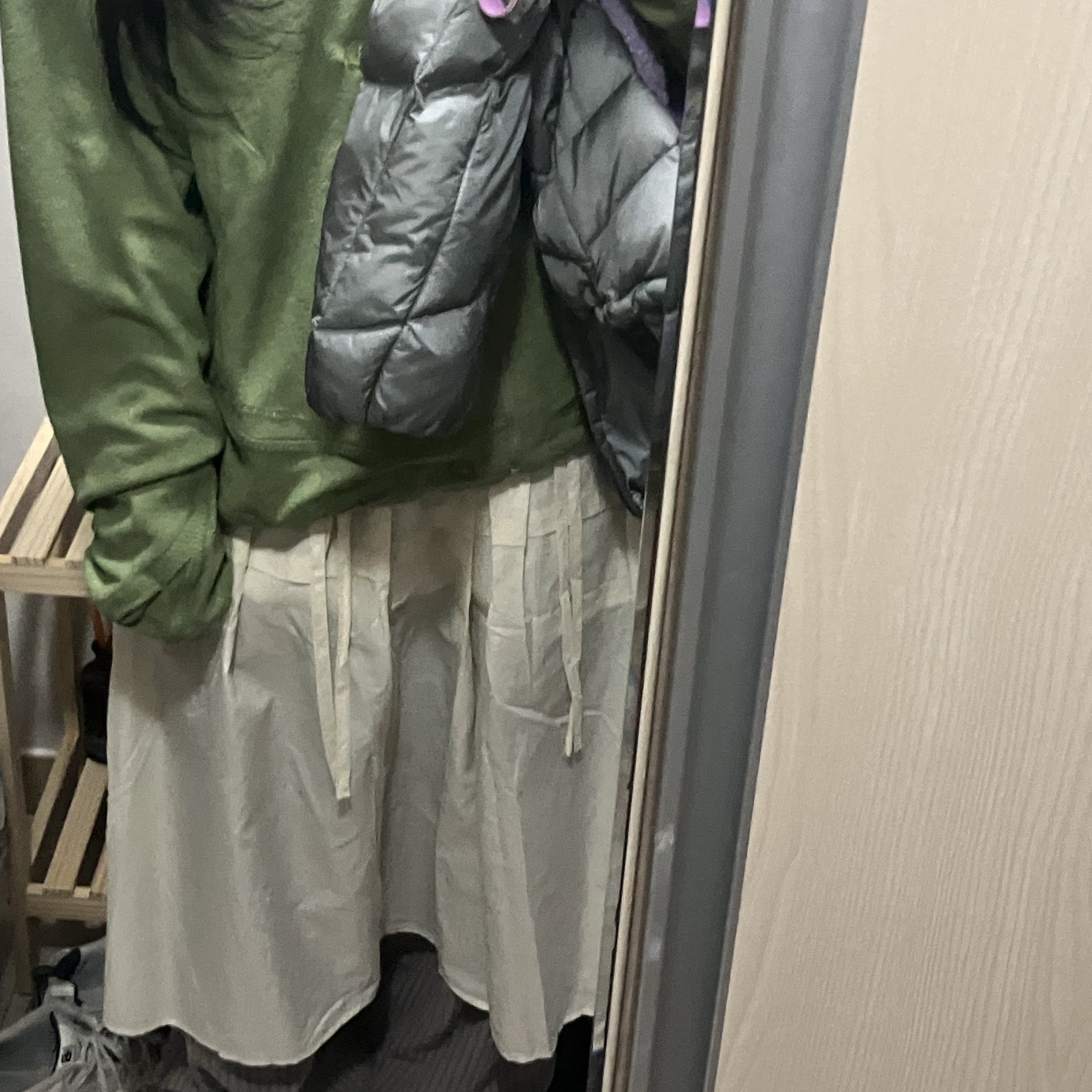 Sansan Gear Button Fleece Jacket Green 착용 스타일 - 2