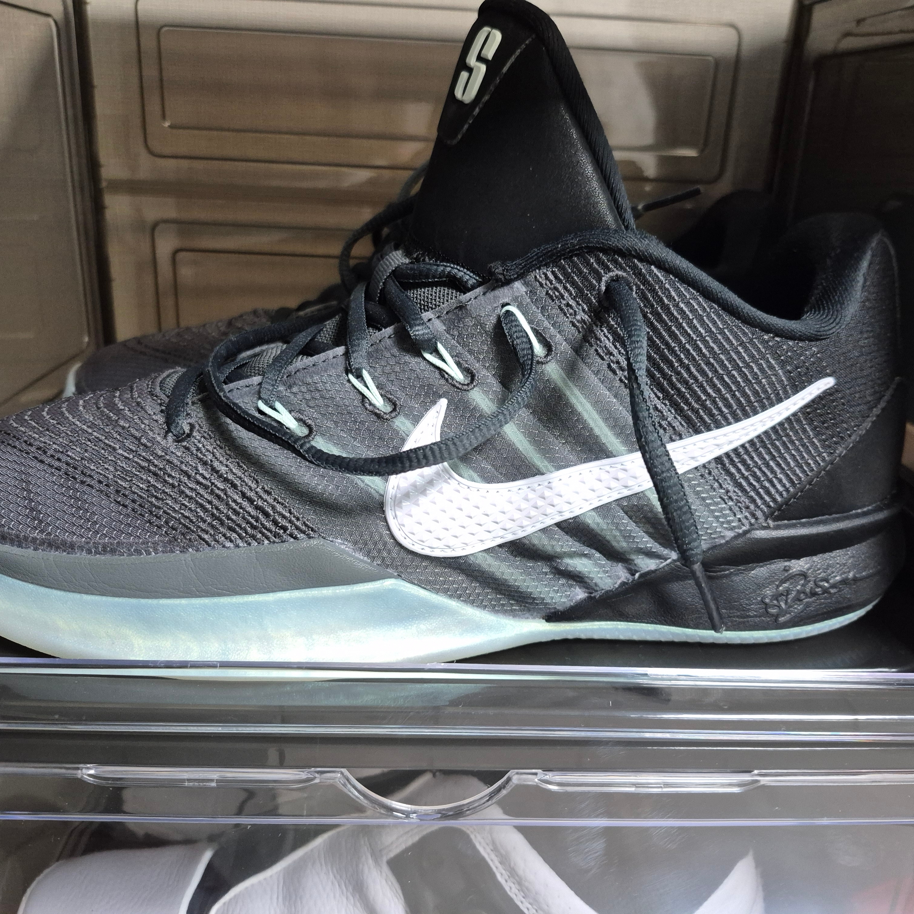 Nike Sabrina 3 EP Black White 착용 스타일