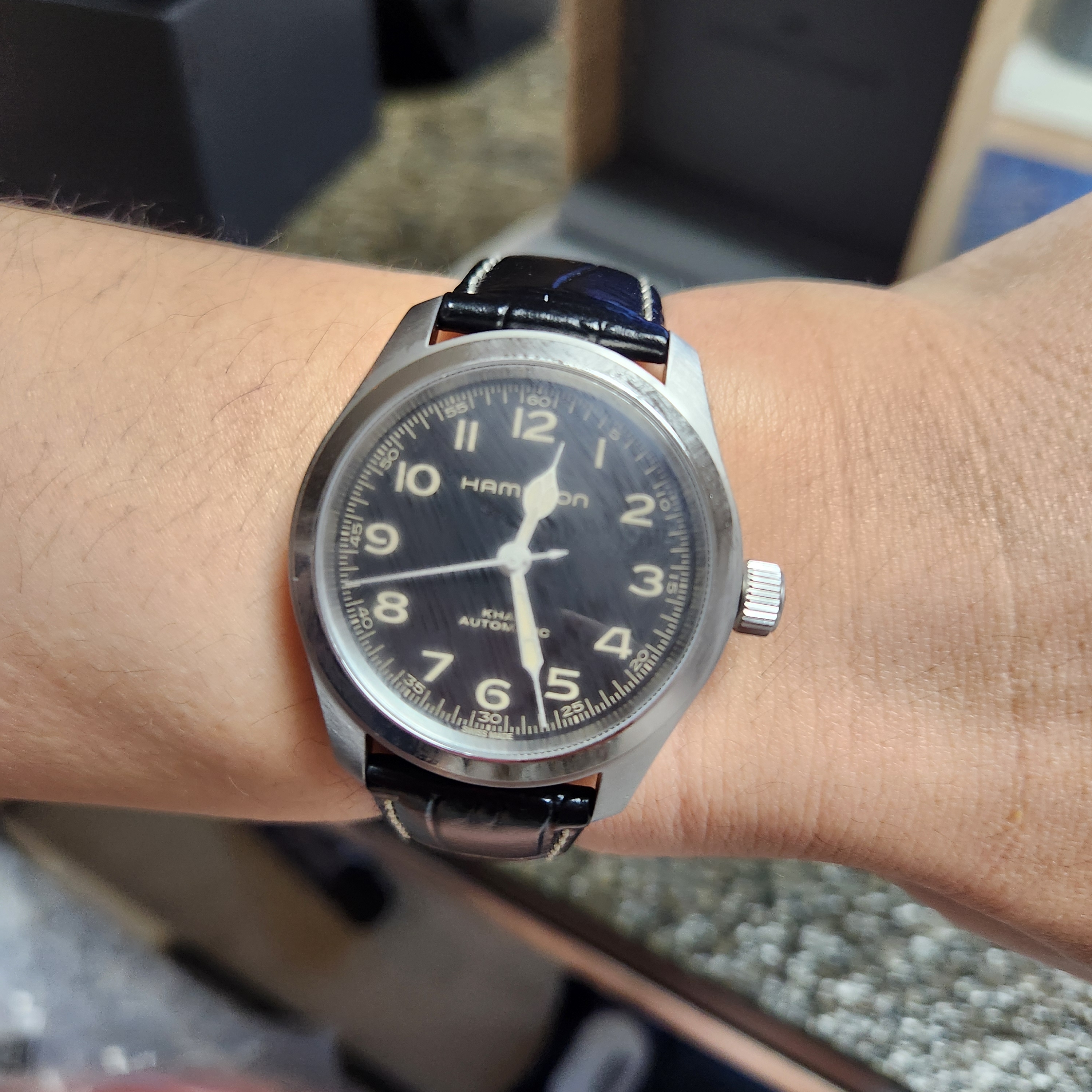 Hamilton Khaki Field Murph 38mm Automatic Stainless Steel Leather Black 착용 스타일