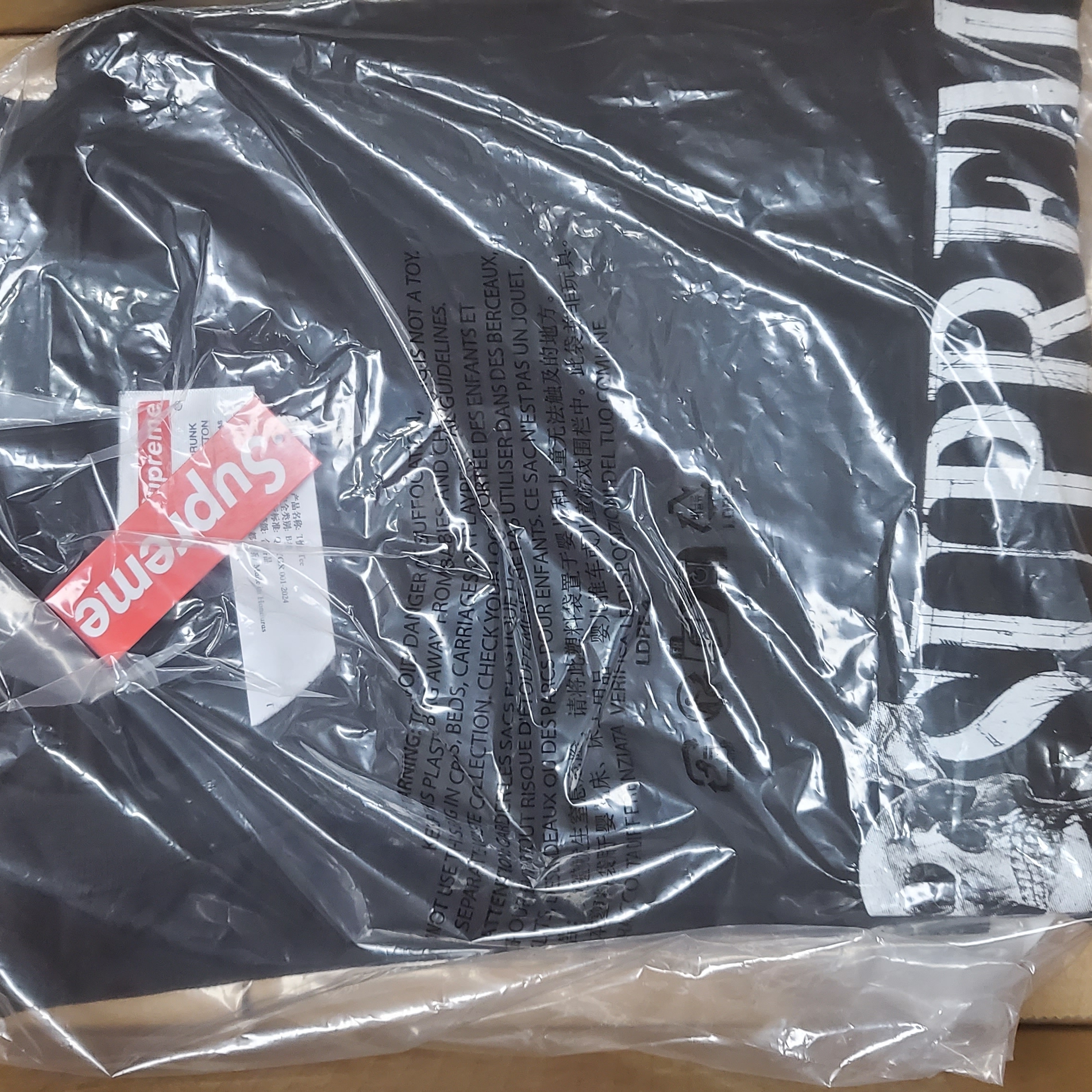 Supreme Skull T-Shirt Black - 25FW 착용 스타일