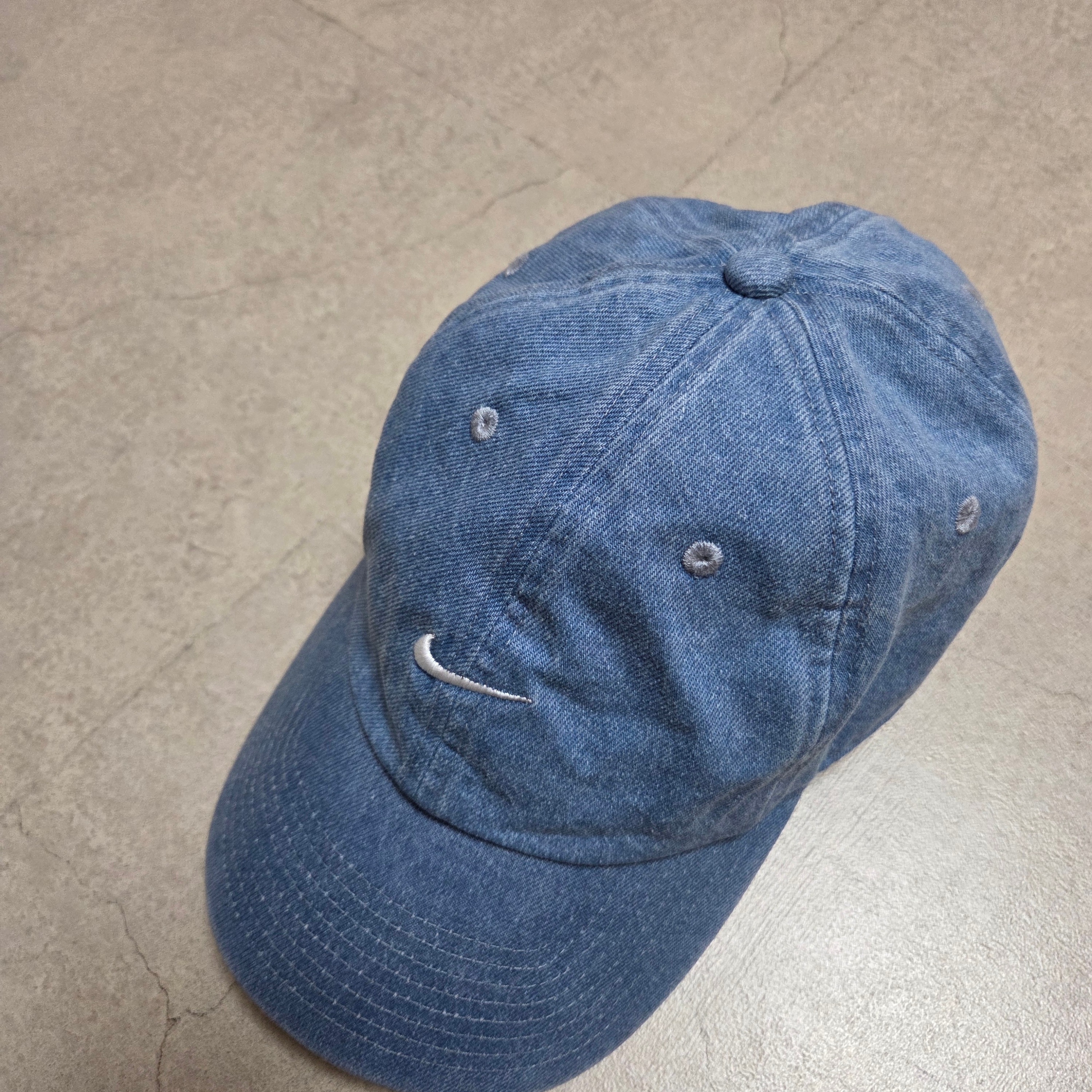 Nike Club Unstructured Denim Cap Aegean Storm Thunder Blue 착용 스타일