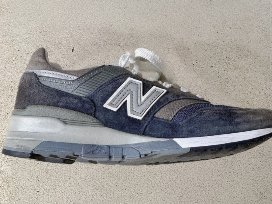 New Balance 997 Made in USA Navy - D Standard 착용 스타일