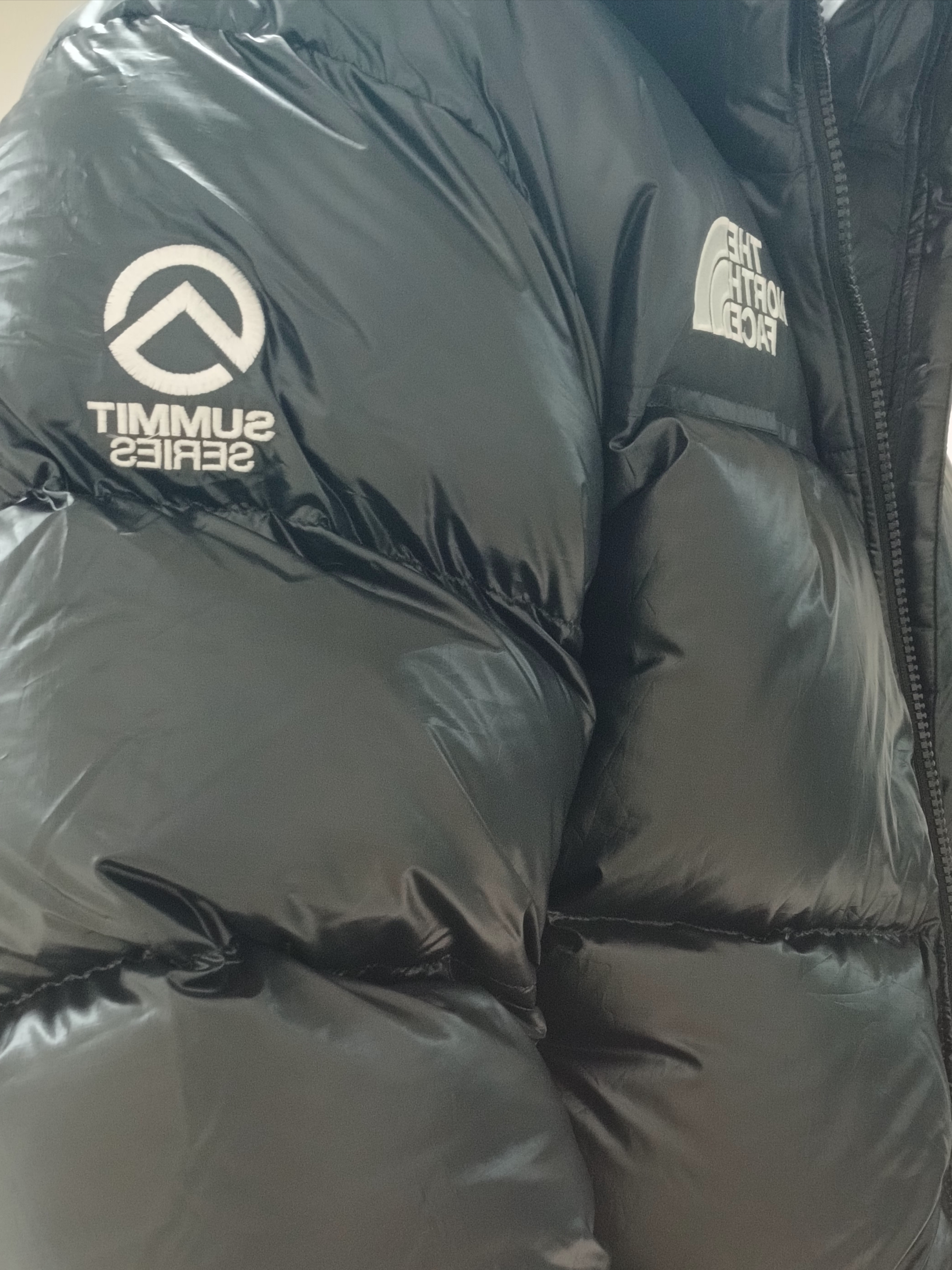 Stussy Basic Stussy LS T-Shirt White, The North Face Quantum Nuptse RDS Jacket Black 착용 스타일 - 8