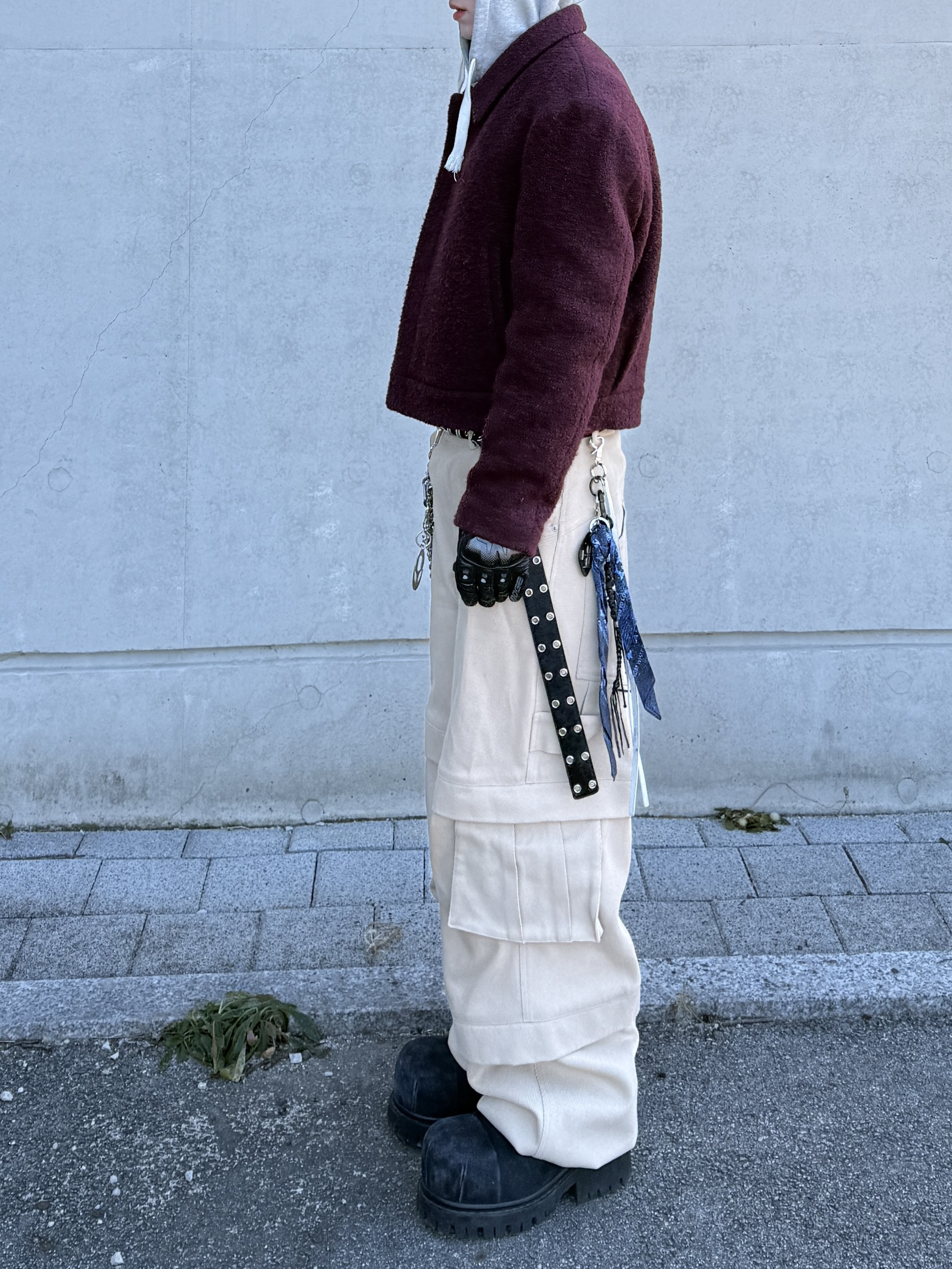 Kamien x MJD Double Hole Belt Black Shearling Calfskin, Kamien Titan Baggy Pants Beige 착용 스타일 - 6