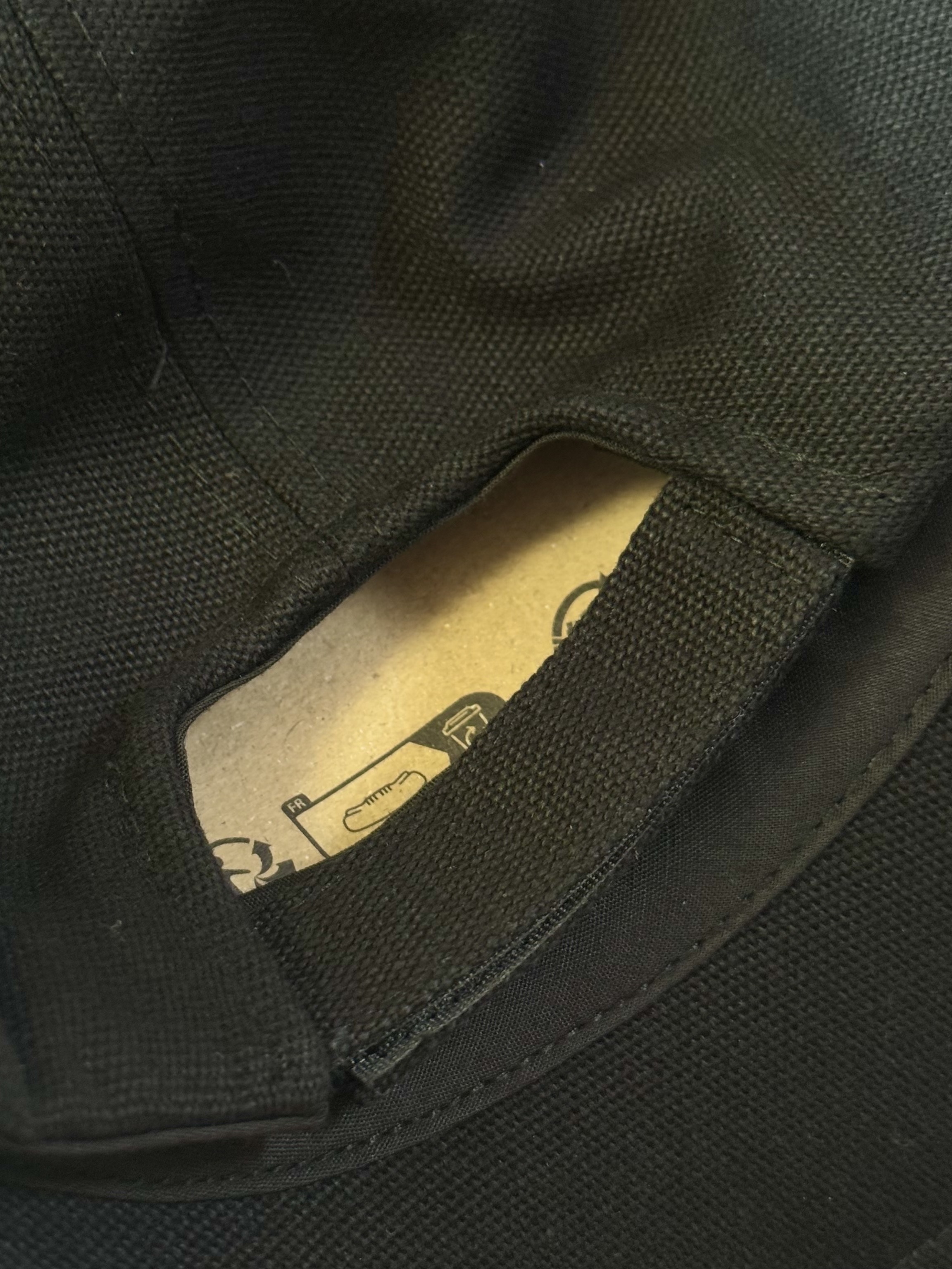 (W) Isabel Marant Tyron Logo Cap Black Ecru - 23FW, (W) Isabel Marant Tyron Logo Cap Black - 25FW 착용 스타일 - 4
