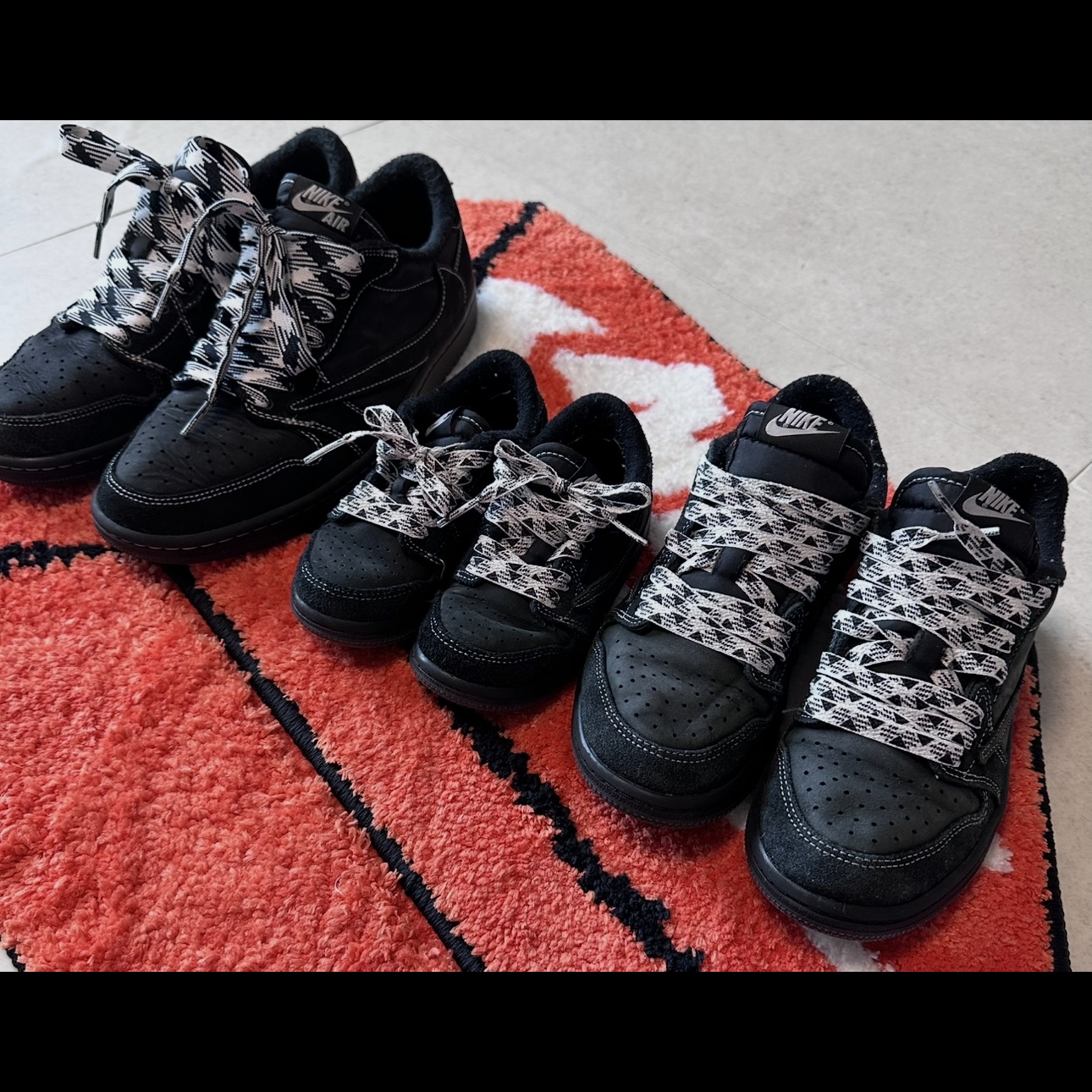 Jordan 1 x Travis Scott Retro Low OG SP Black Phantom, (TD) Jordan 1 x Travis Scott Retro Low OG SP Black Phantom 착용 스타일 - 1