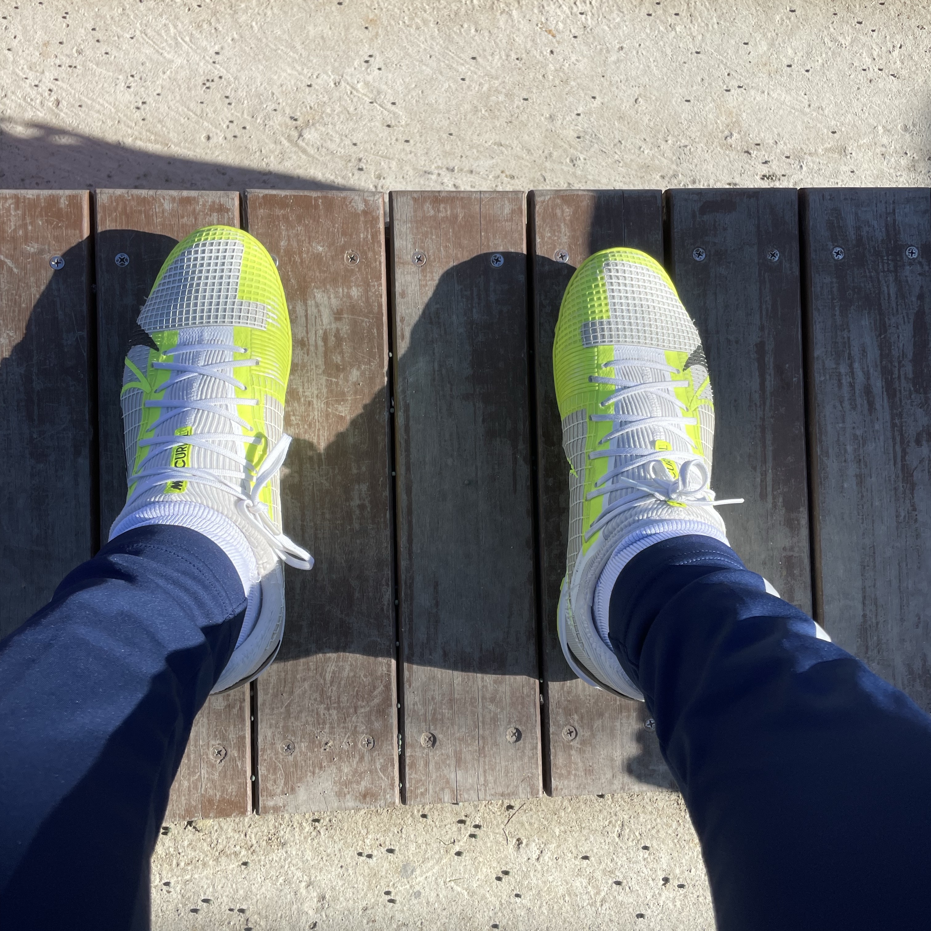 Nike Zoom Mercurial Vapor 14 Pro TF White Black 착용 스타일