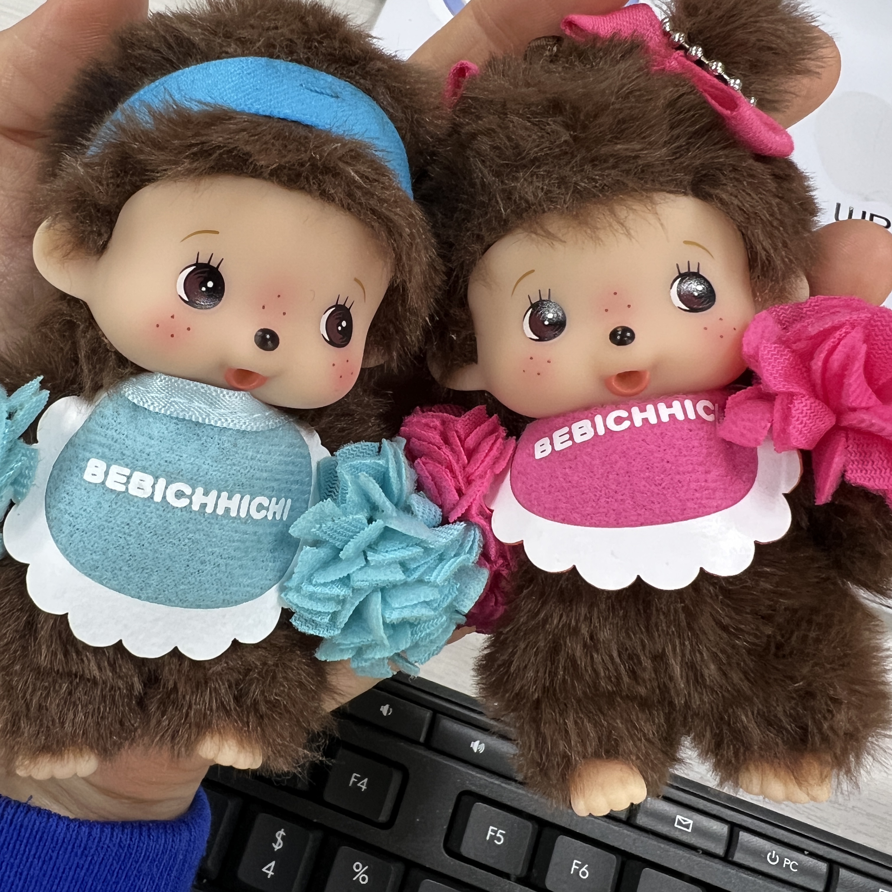 Monchhichi Happy Color Bebichhichi Keychain Boy, Monchhichi Happy Color Bebichhichi Keychain Girl 착용 스타일 - 2