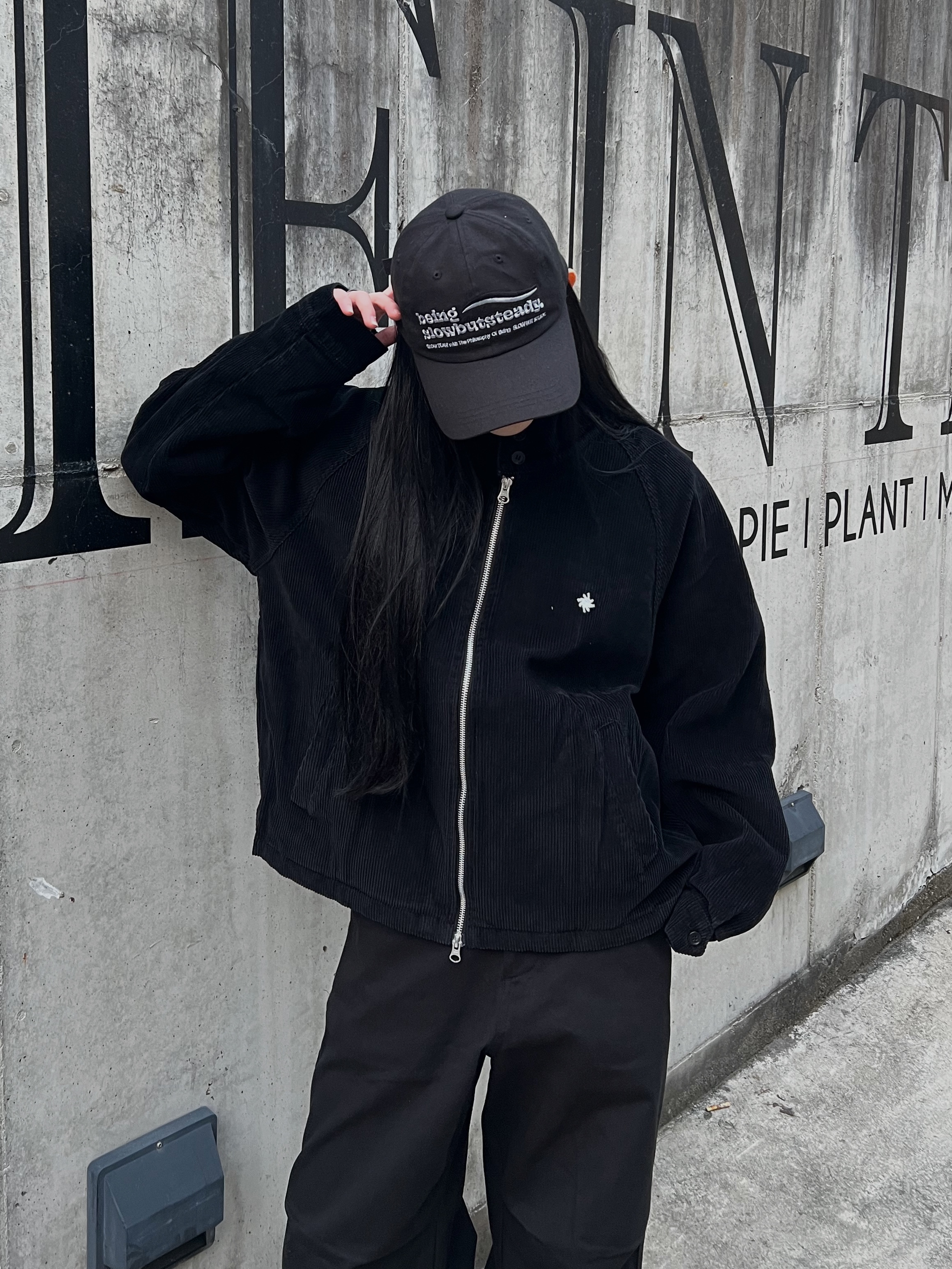 SLOW RECORD HOUSE Vintage Corduroy Harrington Jacket Black 착용 스타일 - 2