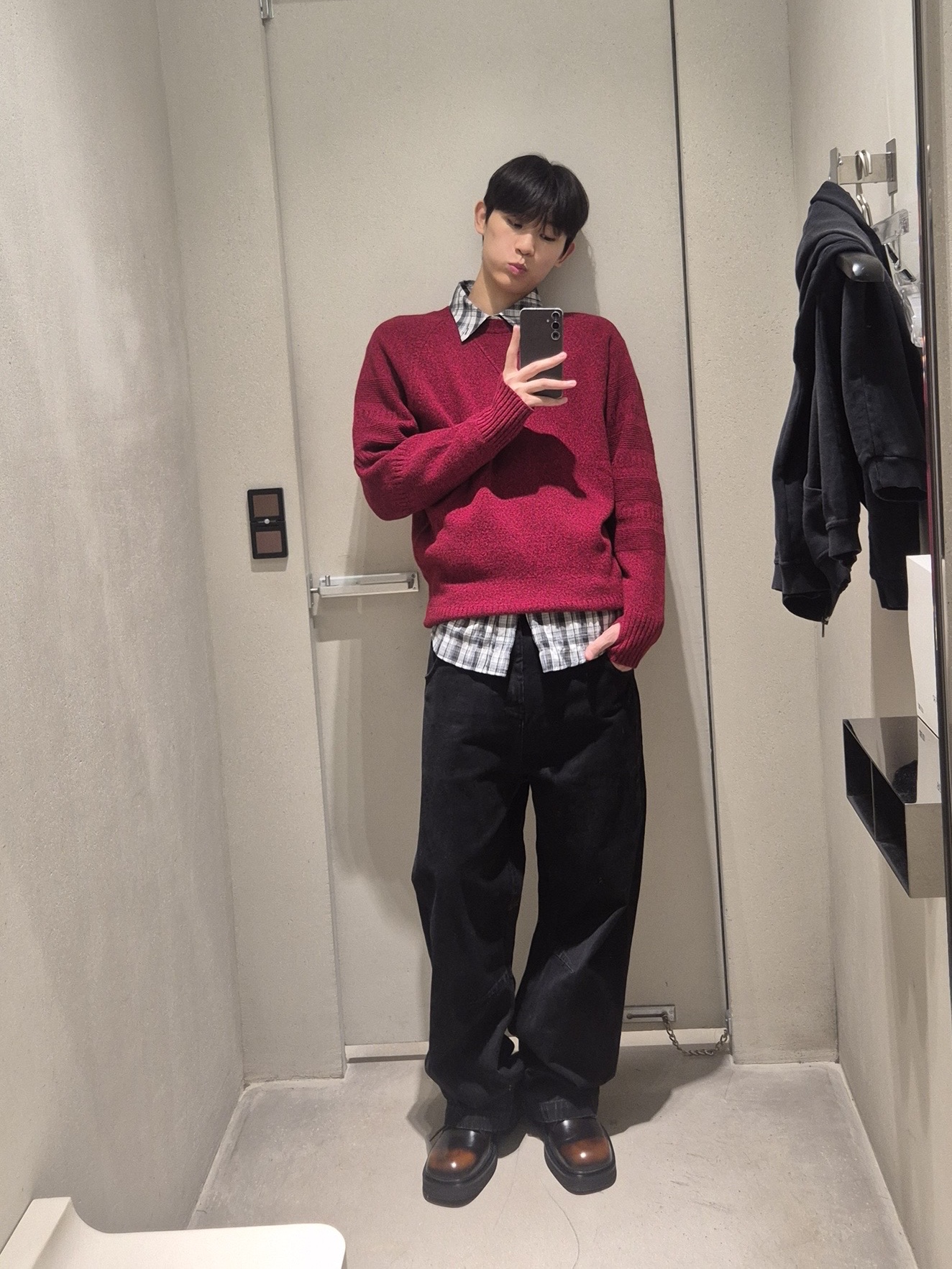 Entire Studios Gem Jeans Magnetite - 25SS 착용 스타일 - 1