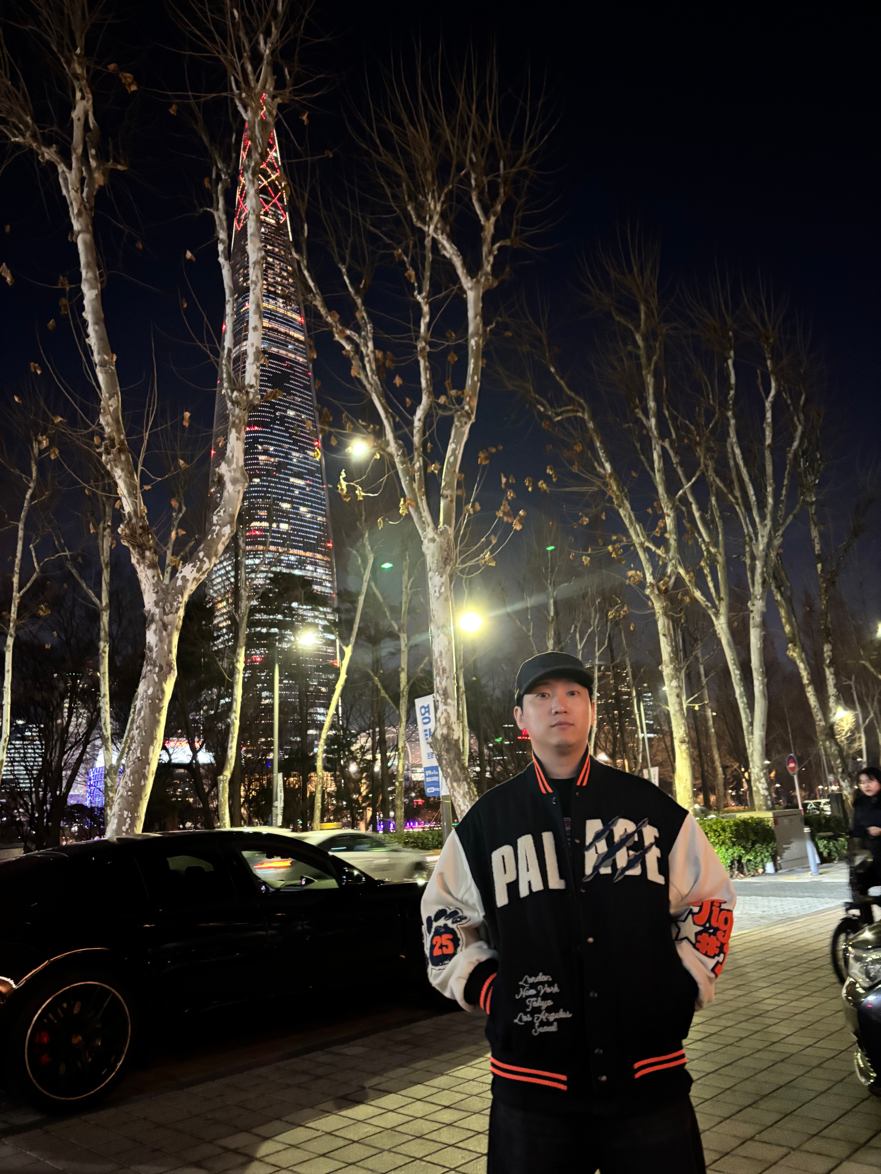 Palace Tora Tora Varsity Jacket Navy - 25SS, Supreme x Dickies Cordura 6-Panel Black - 25FW 착용 스타일 - 4