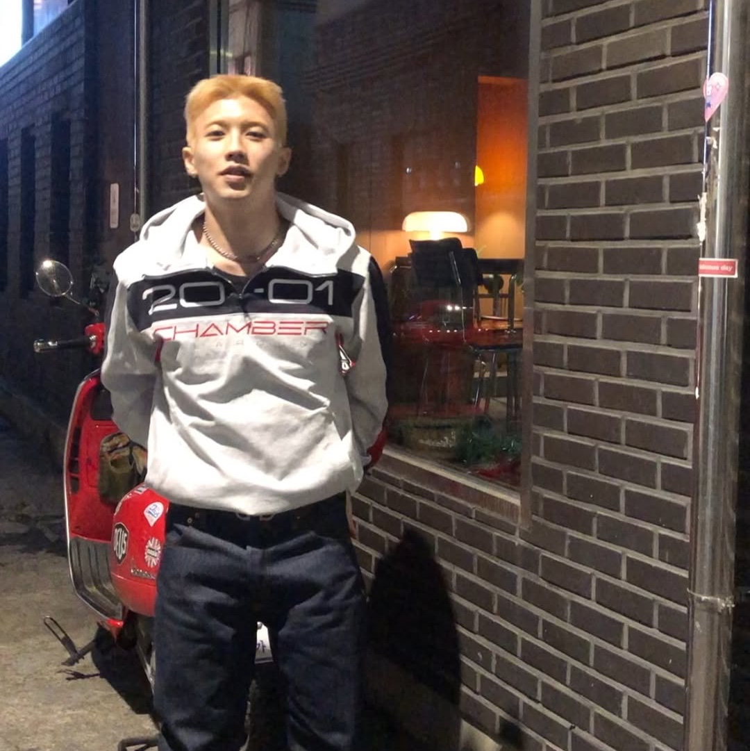 SPORT CHAMBER Guard Hood T-Shirt 1% Gray 착용 스타일 - 1