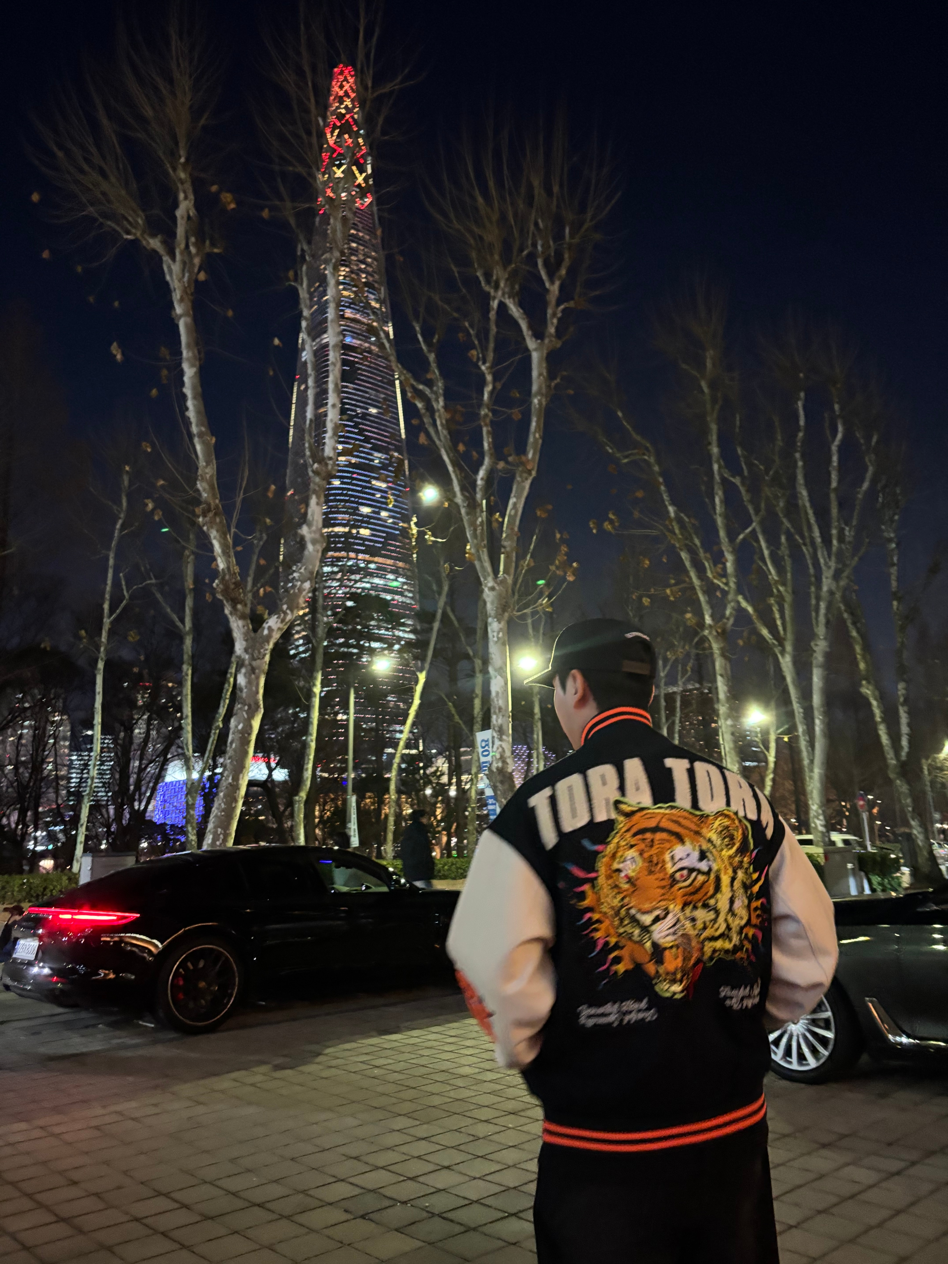 Palace Tora Tora Varsity Jacket Navy - 25SS, Supreme x Dickies Cordura 6-Panel Black - 25FW 착용 스타일 - 2