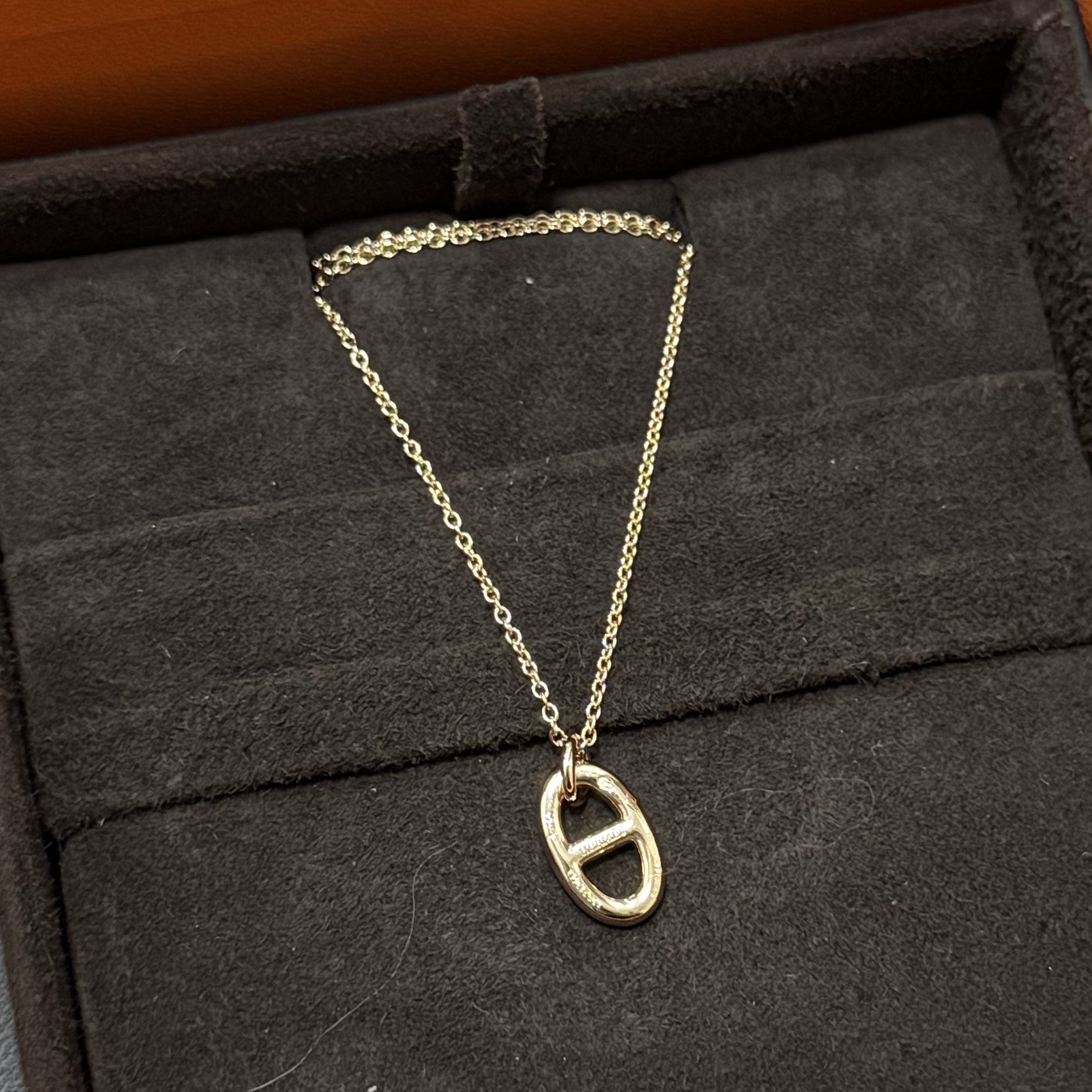 (W) Hermes Small Farandole Pendant Rose Gold 착용 스타일 - 2