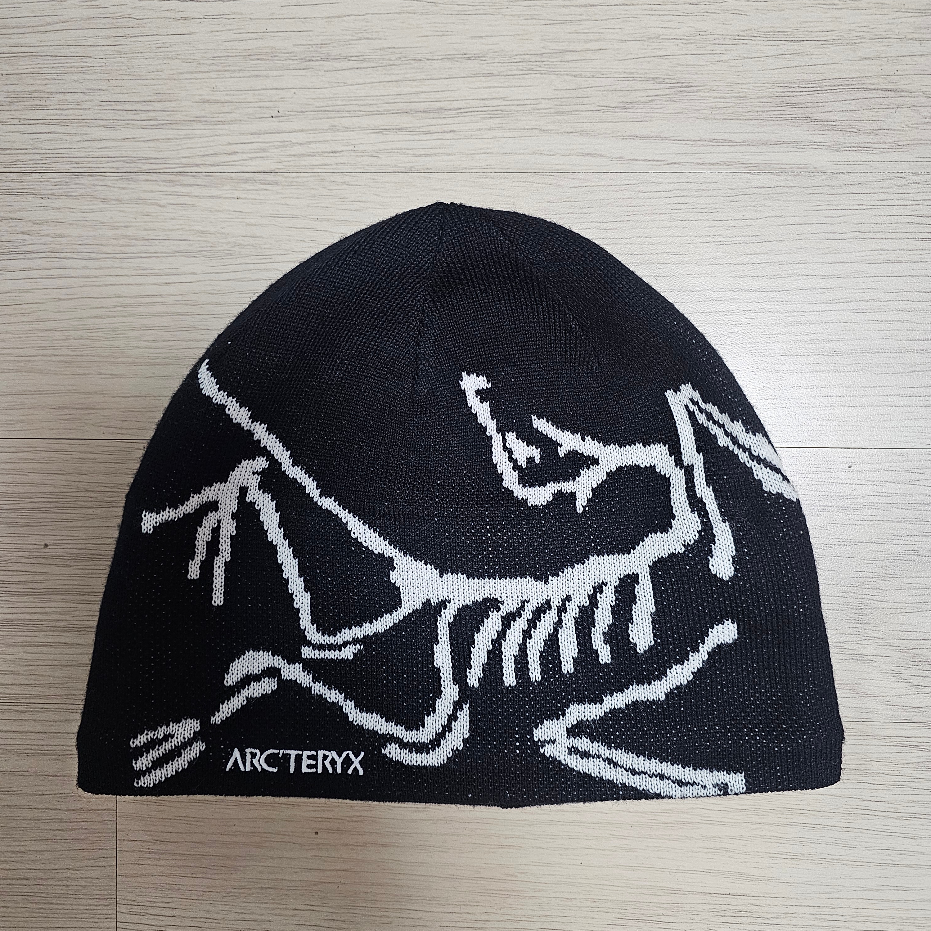 Arc'teryx Bird Head Toque Orca 착용 스타일