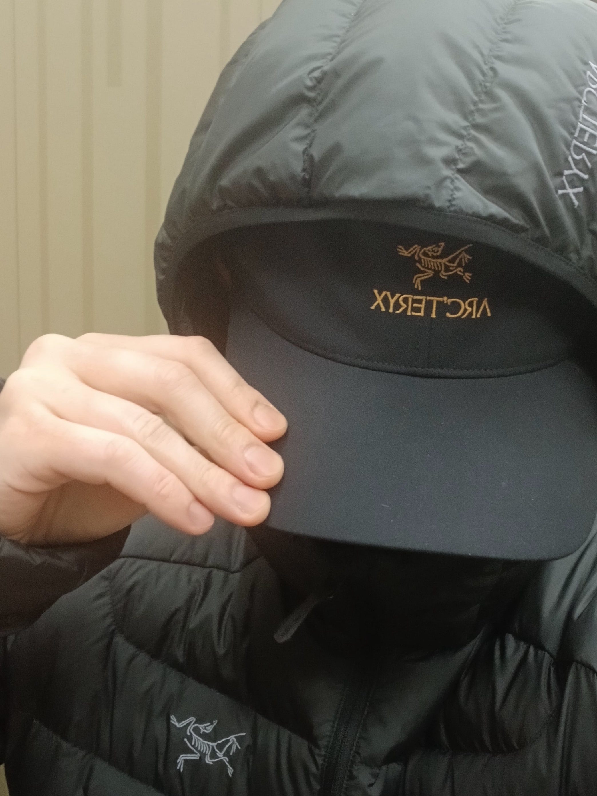Arc'teryx Cerium Hoody Black, Arc'teryx Cerium Hoody Black 착용 스타일 - 3