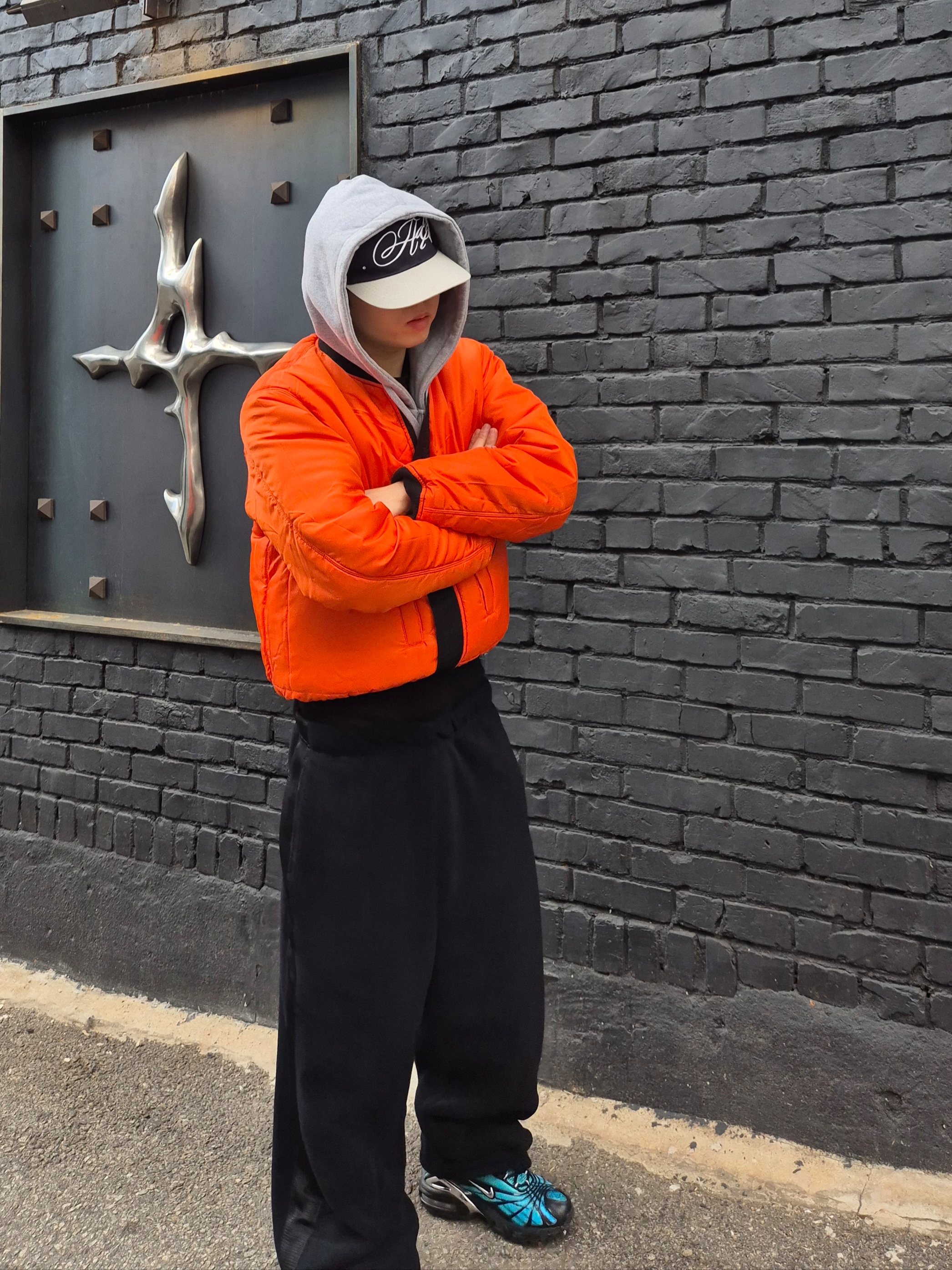 Nike x Skepta Air Max Tailwind 5 Chrome Blue, Uniqlo x Needles Fleece Wide Pants Black - KR 착용 스타일 - 4
