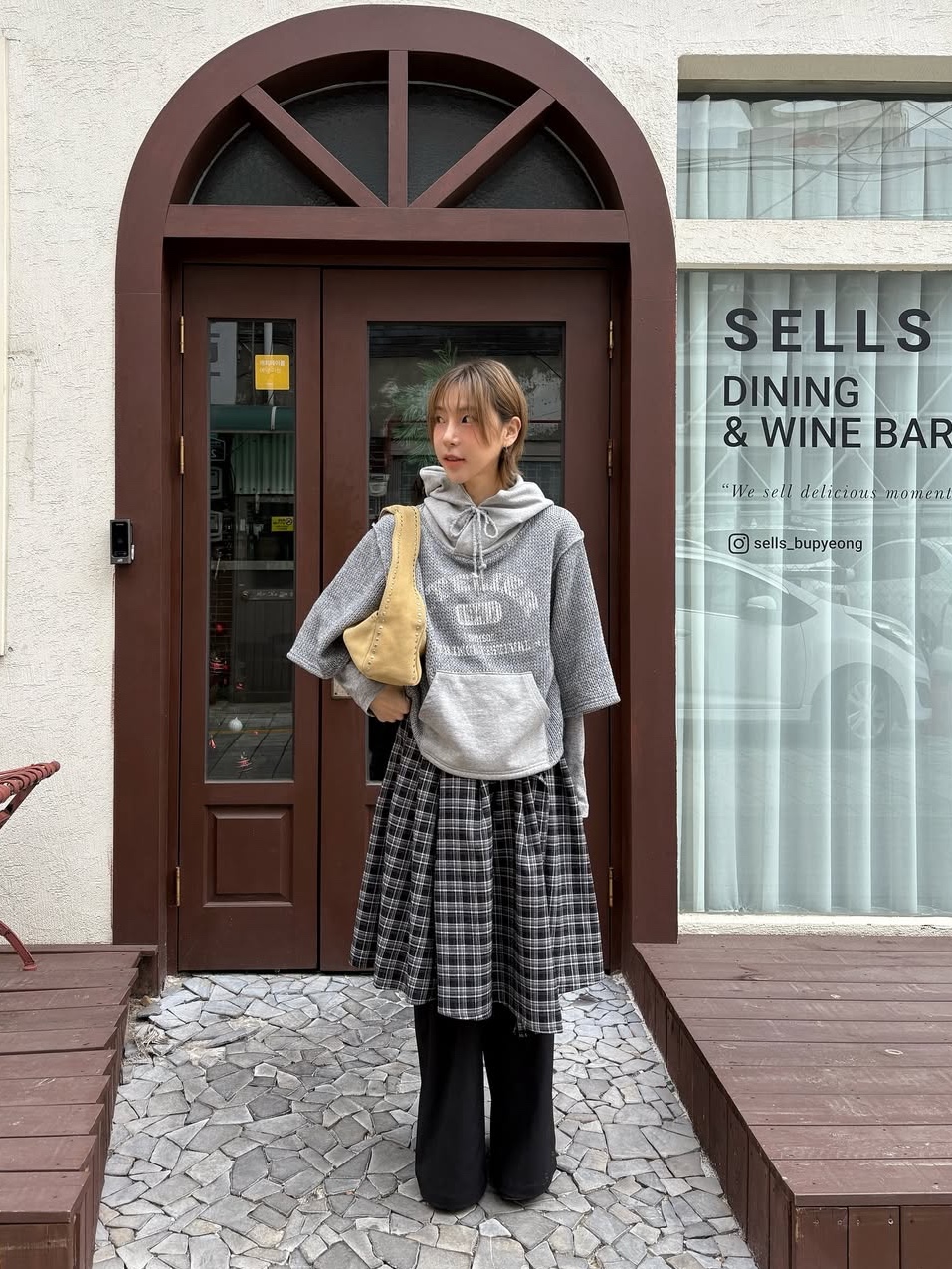 SOMSOC Atelier Knitted Hoodie Melange Grey 착용 스타일 - 1