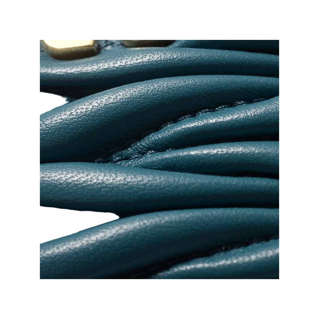 미우 미우 마테라쎄 나파 레더 카드 홀더 마리나 블루(Miu Miu Matelasse Nappa Leather Card Holder Marina Blue) - 3