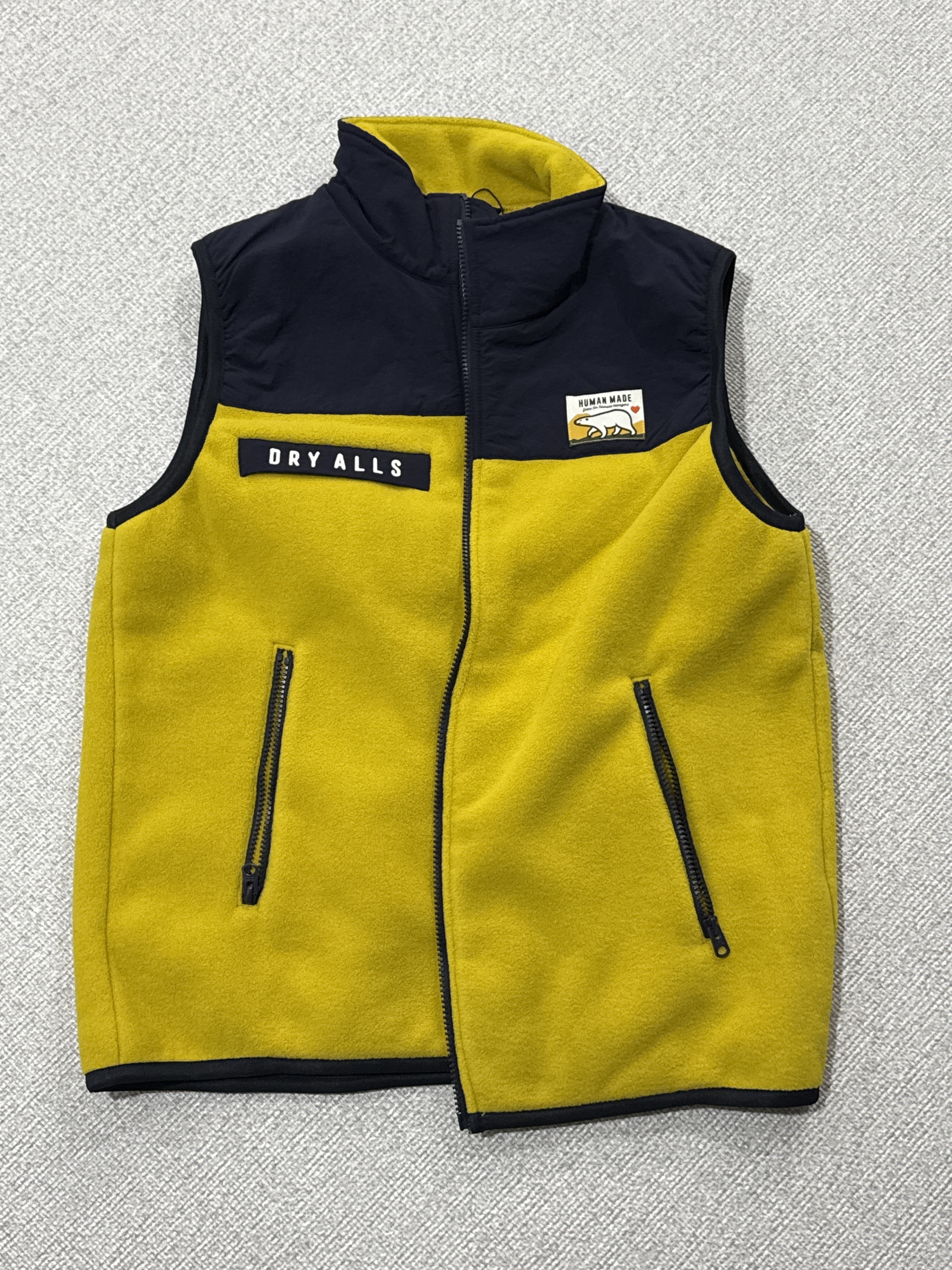 Human Made Fleece Vest Yellow 착용 스타일